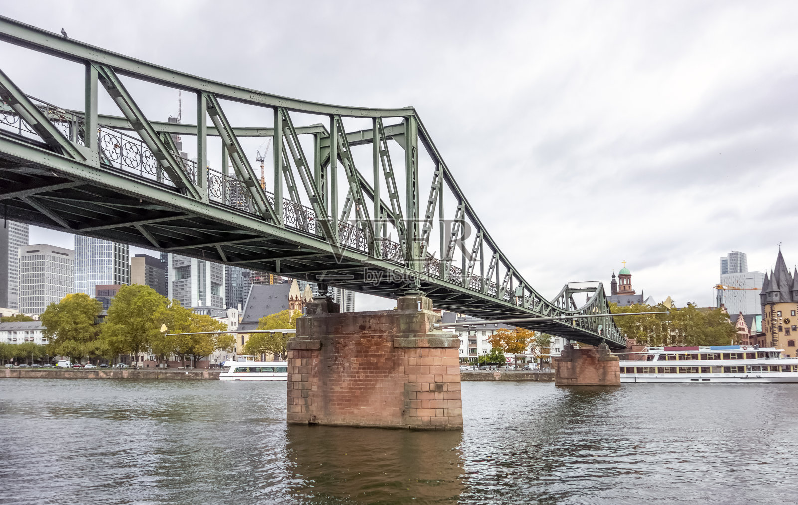 美因河畔法兰克福照片摄影图片