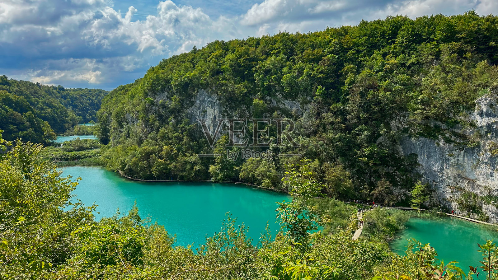 普利特维采湖国家公园的瀑布。克罗地亚照片摄影图片