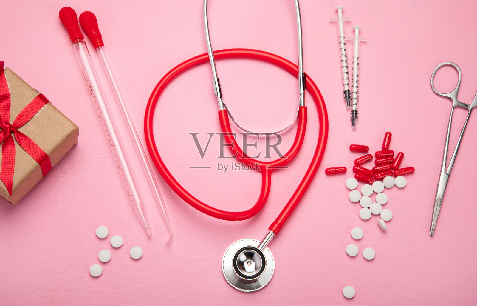 疾病和治疗的概念。医药和保健。照片摄影图片