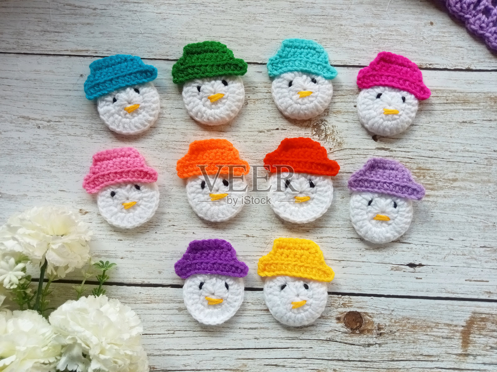 编织雪人手工，花环，狩猎多色背景纹理照片摄影图片