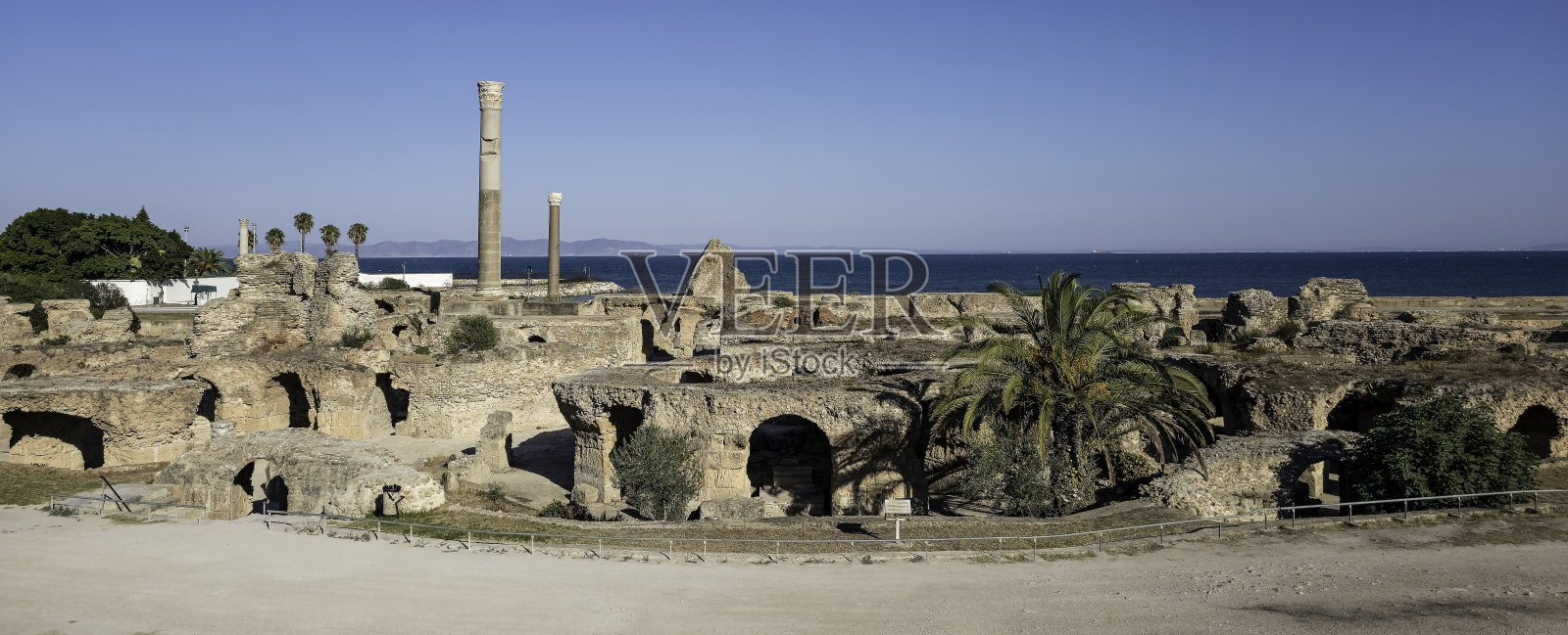 迦太基考古遗址——安东尼浴场，迦太基，突尼斯照片摄影图片