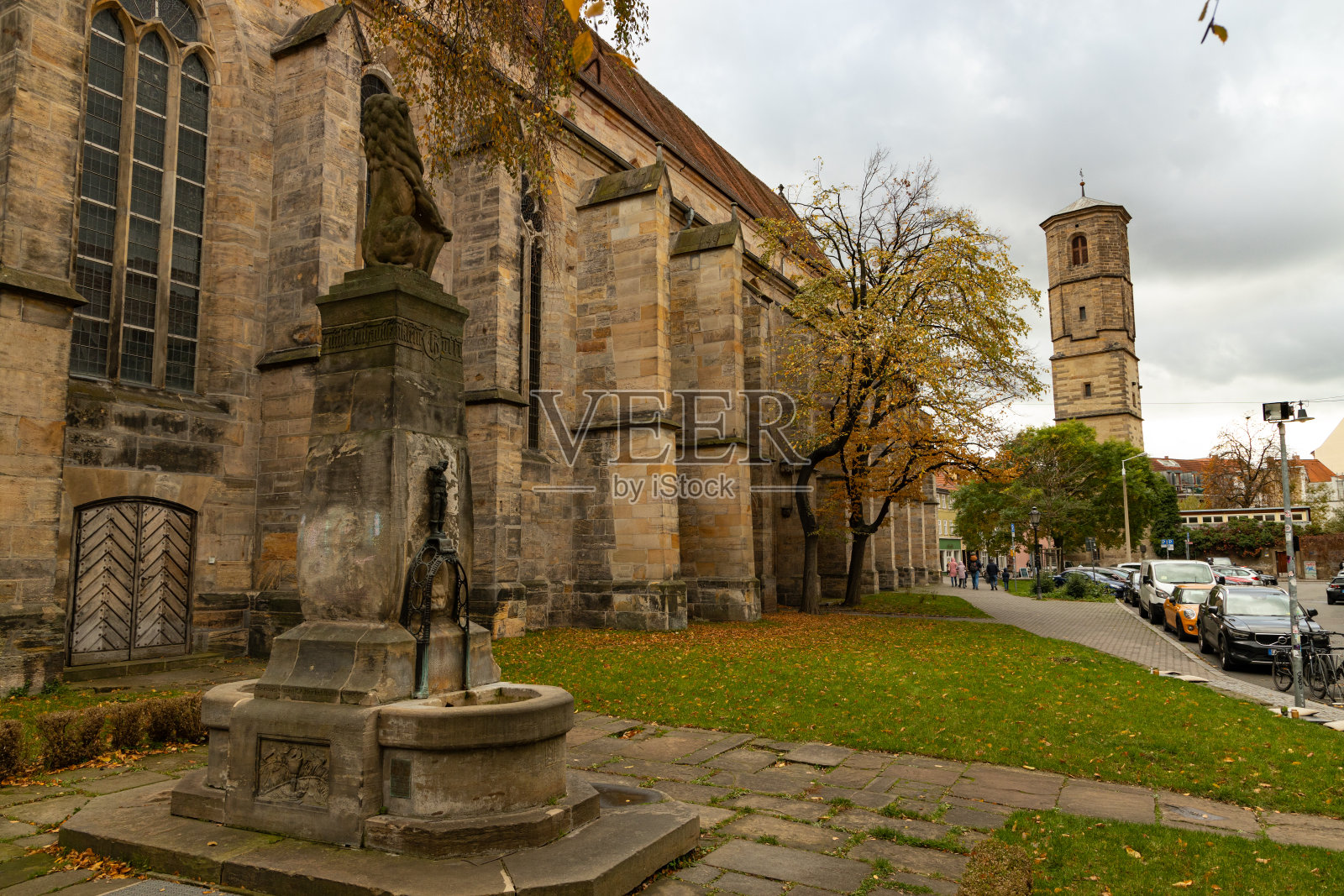 传教士教堂和古斯塔夫二世。爱尔福特的瑞典阿道夫喷泉照片摄影图片