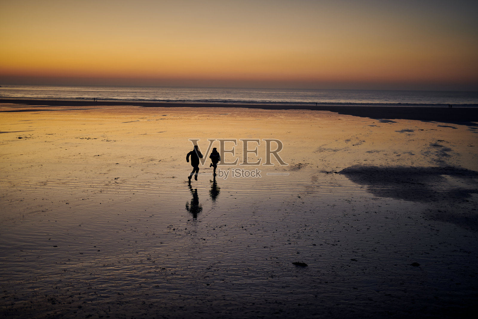 日落海滩照片摄影图片