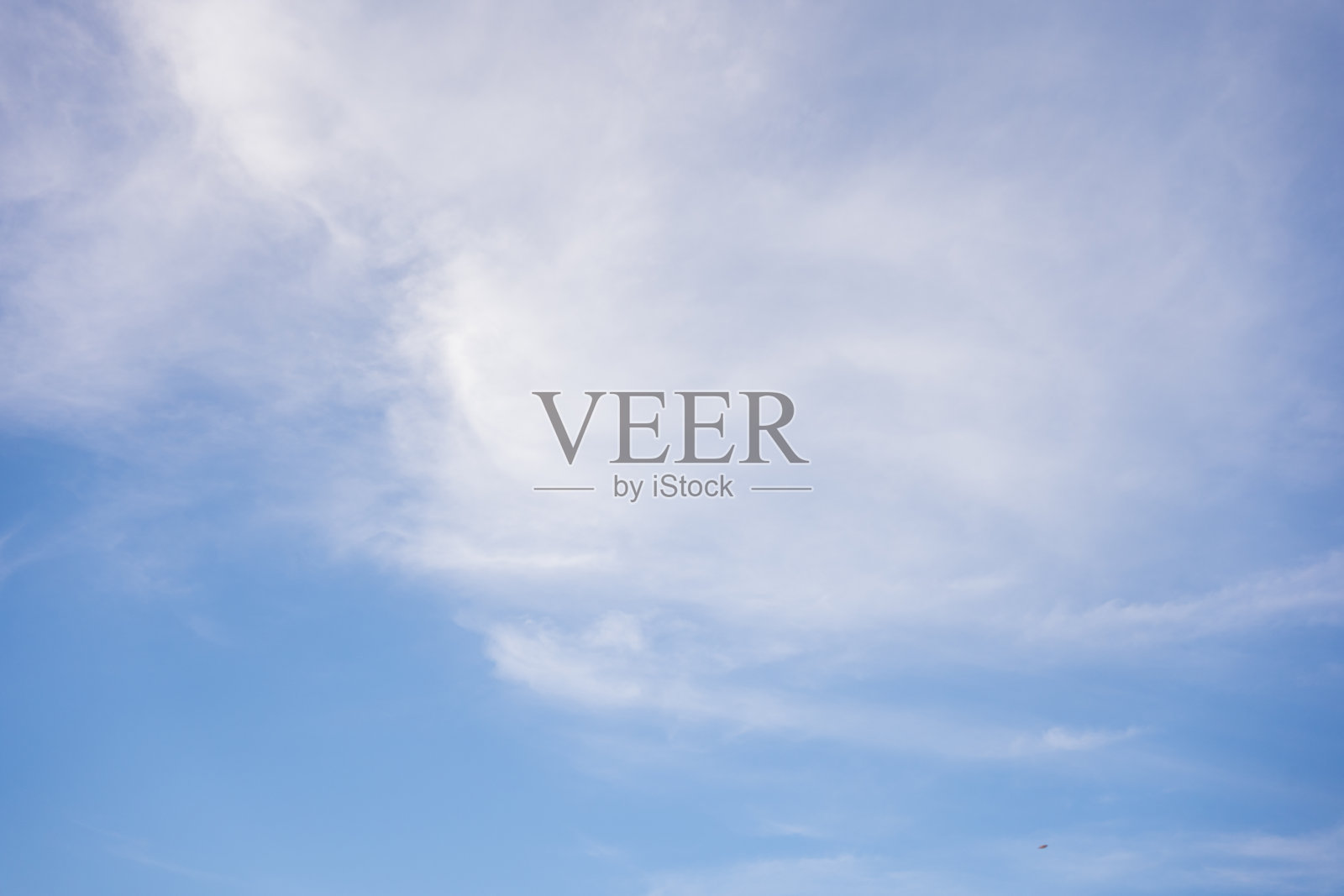 自然和景观概念与多云的天空背景照片摄影图片