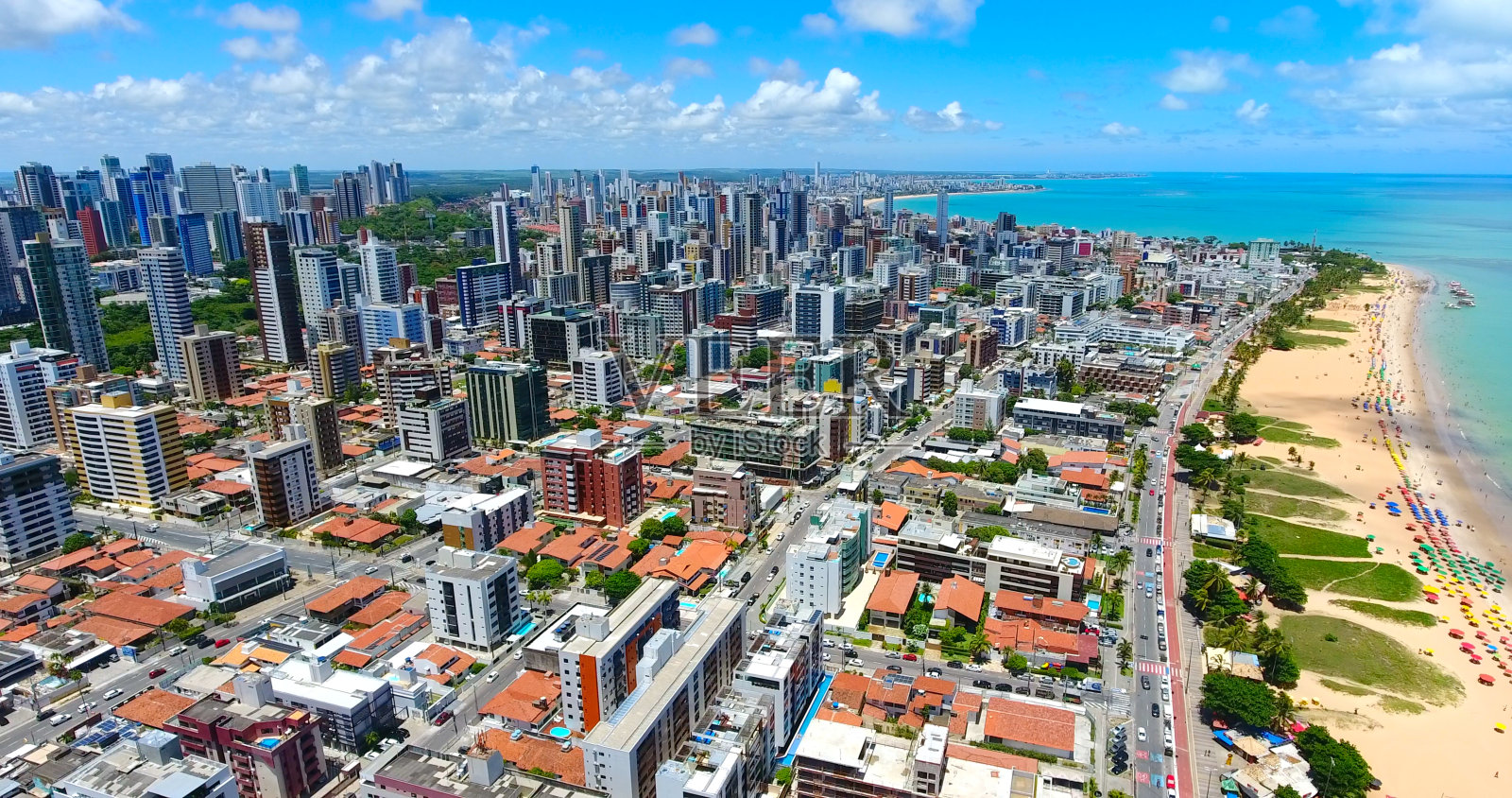 航拍图片Tambaú jo<e:1> o佩索阿，帕拉伊巴州首府，巴西东北部照片摄影图片