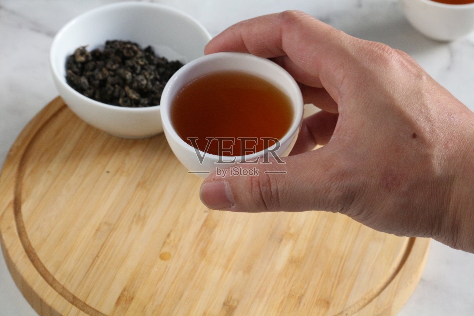 红茶和茶壶照片摄影图片