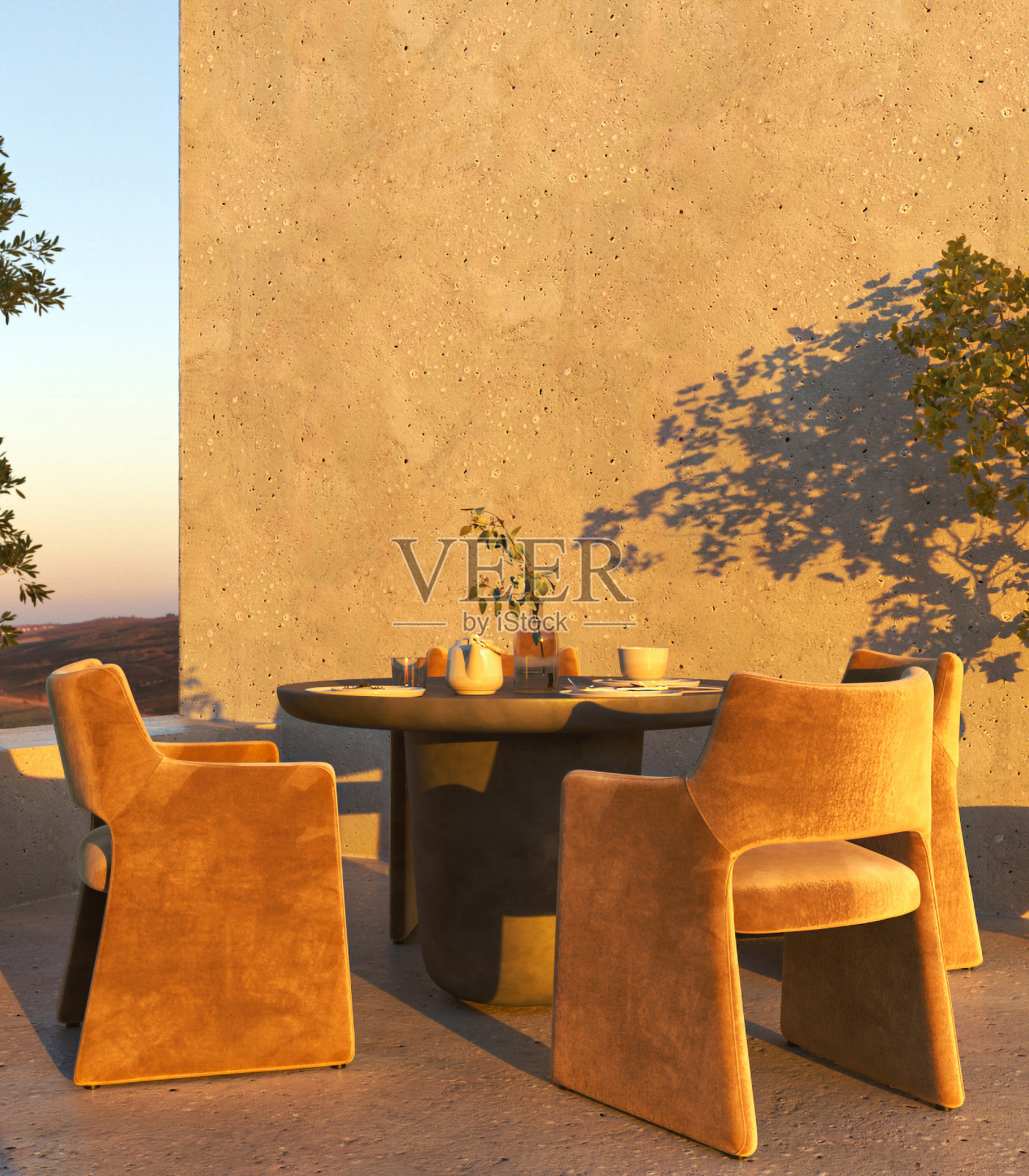 室外米色斯堪的纳维亚阳台，配有现代石材餐桌和橙色椅子。美丽的大自然日落山景和蓝天背景。3d渲染模型。高质量3d插图照片摄影图片