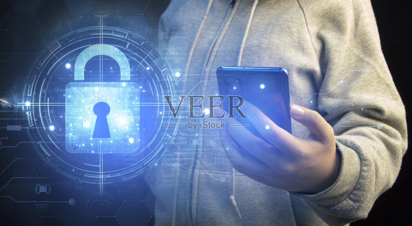 网络安全概念、用户隐私安全和加密、安全互联网接入、未来技术和控制论、屏幕挂锁。照片摄影图片