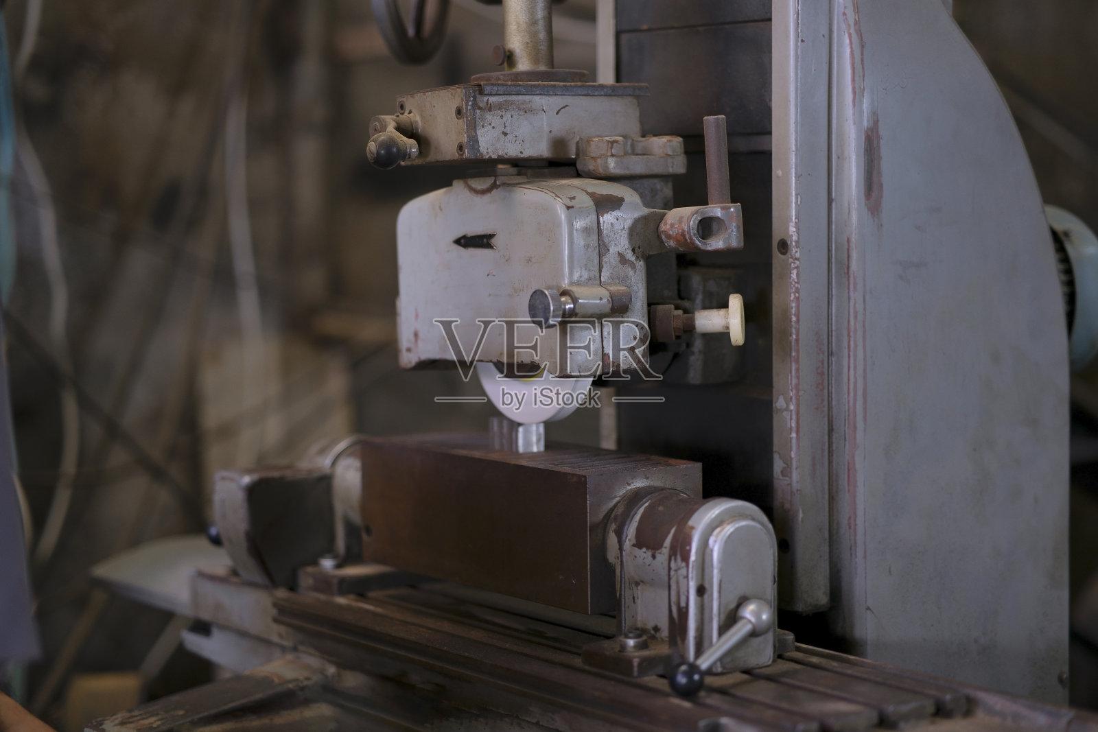 金属车间的工作工具特写照片摄影图片