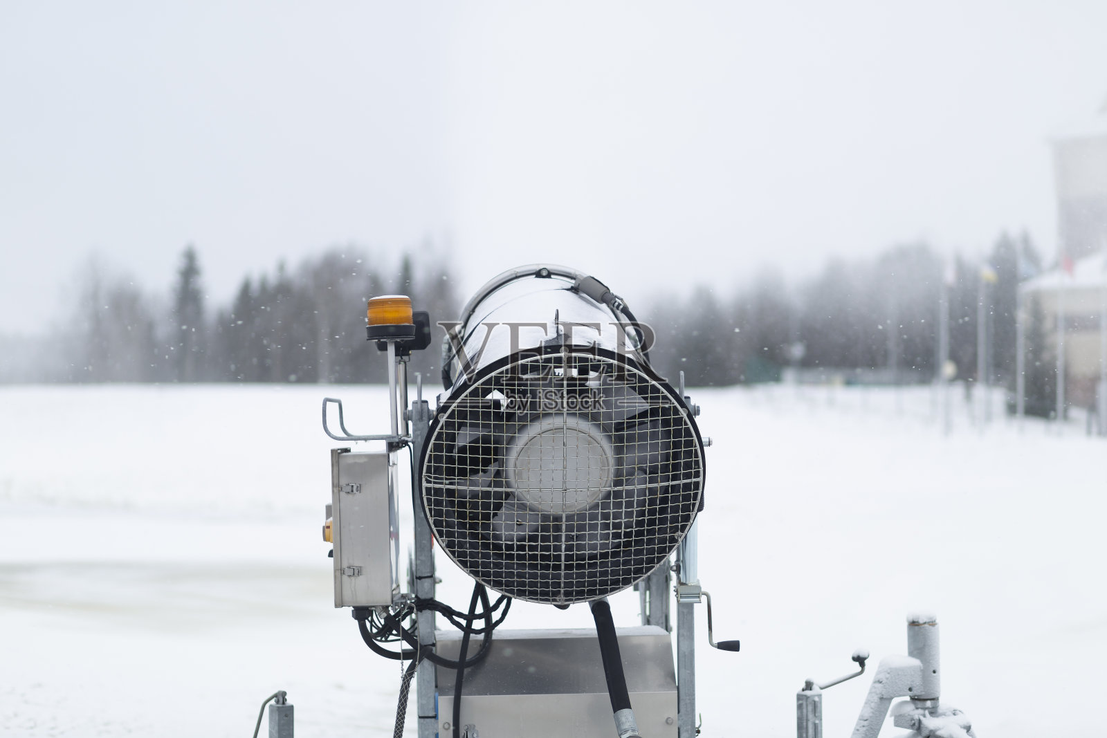 人造雪。照片摄影图片