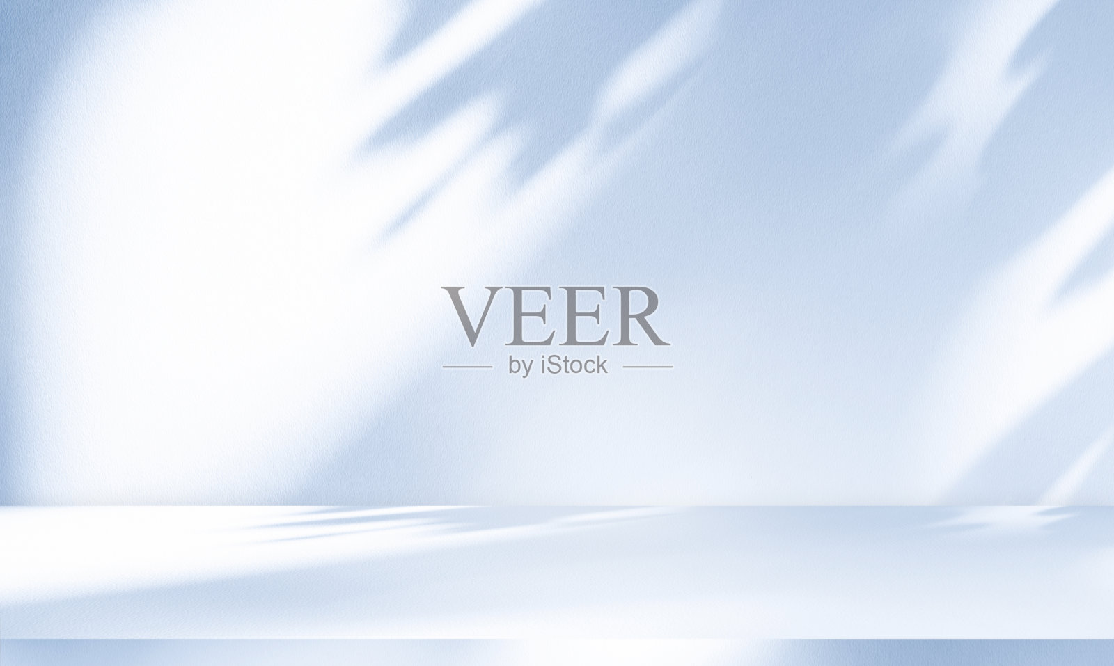 墙壁内部背景，工作室和背景显示产品。带阴影的窗户颜色白色和蓝色的光。背景文字插入和演示产品照片摄影图片