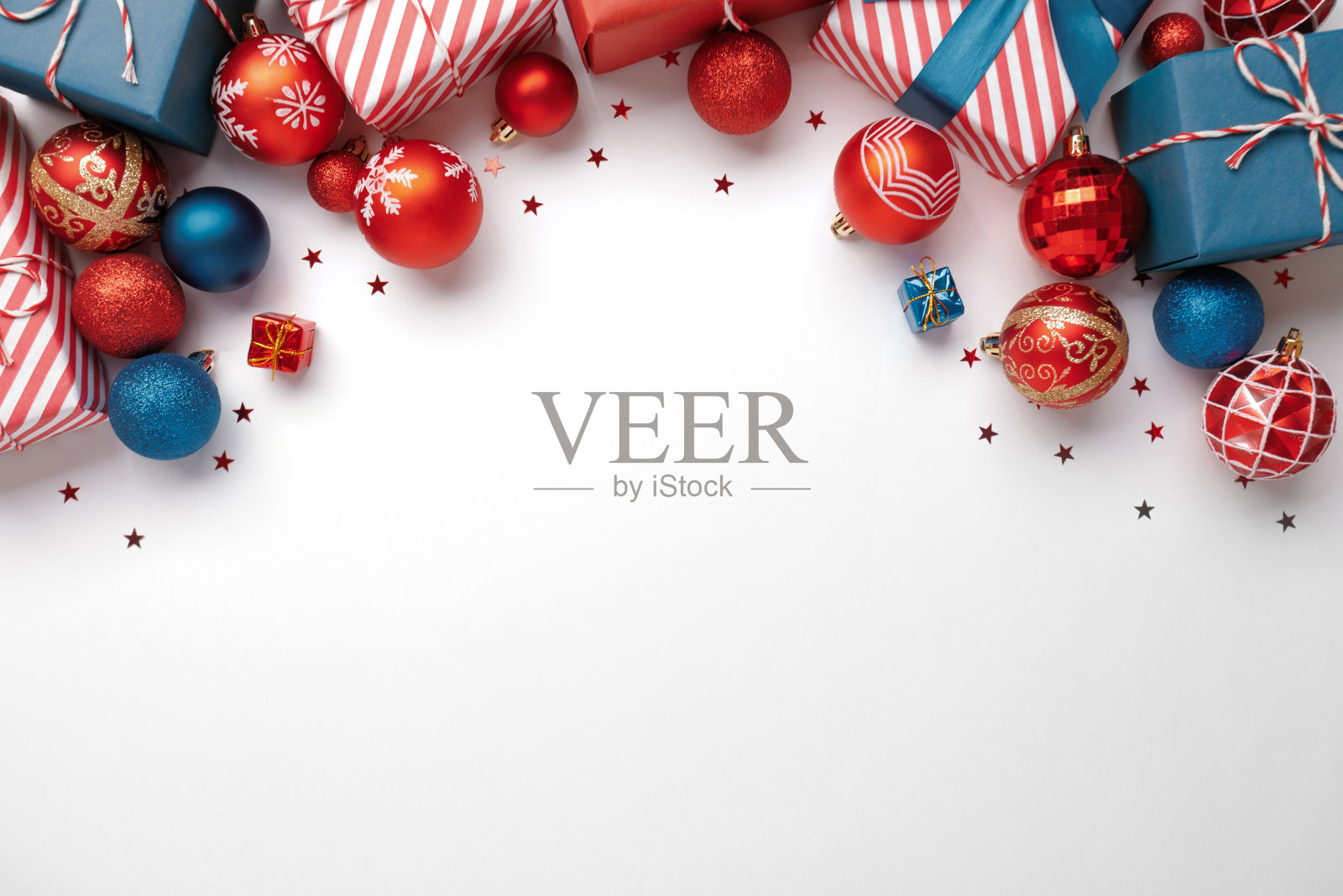 白色背景的圣诞装饰照片摄影图片