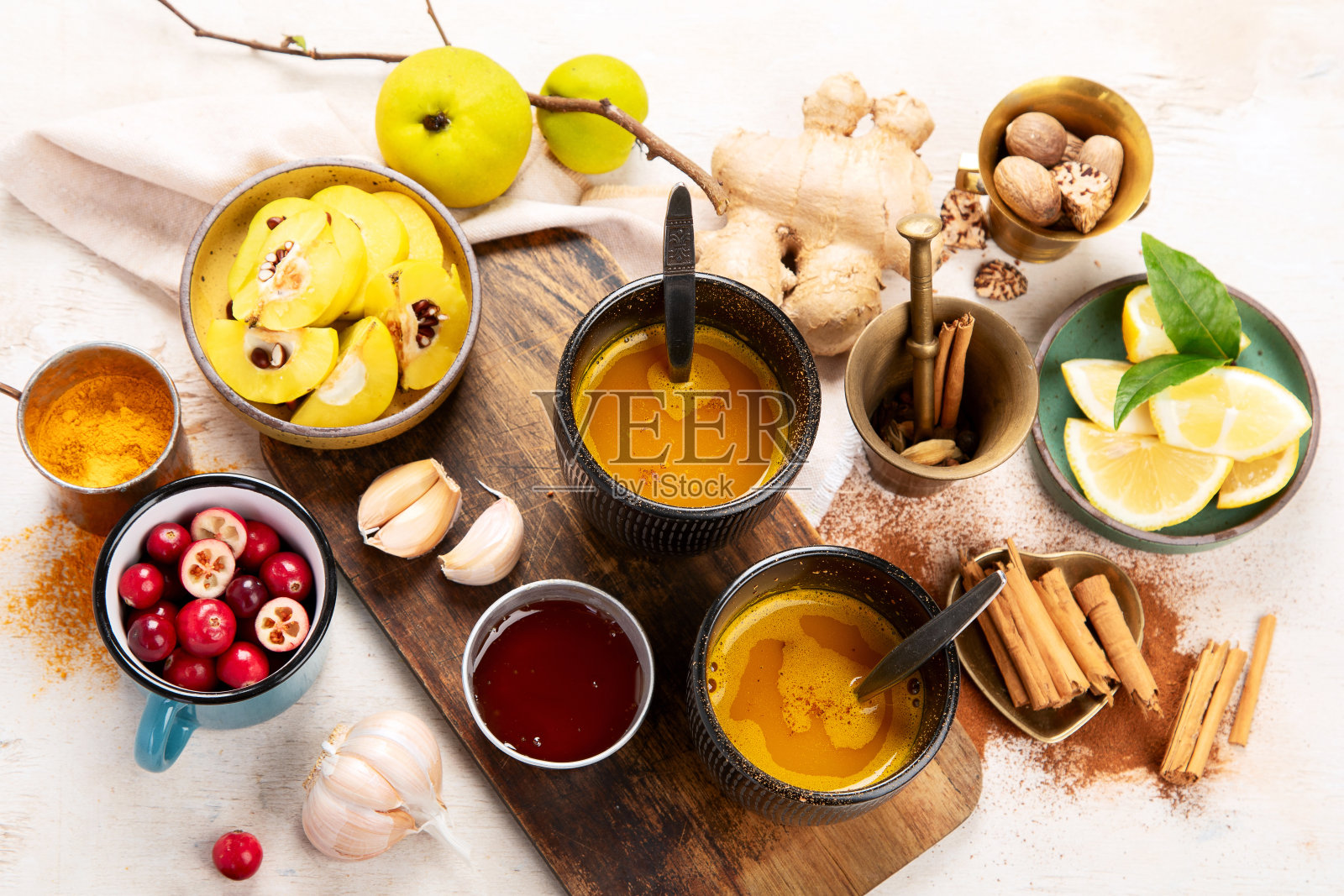 治疗感冒和流感的家庭疗法。照片摄影图片