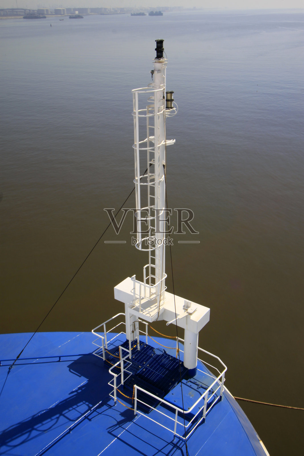 船首信号传输装置照片摄影图片