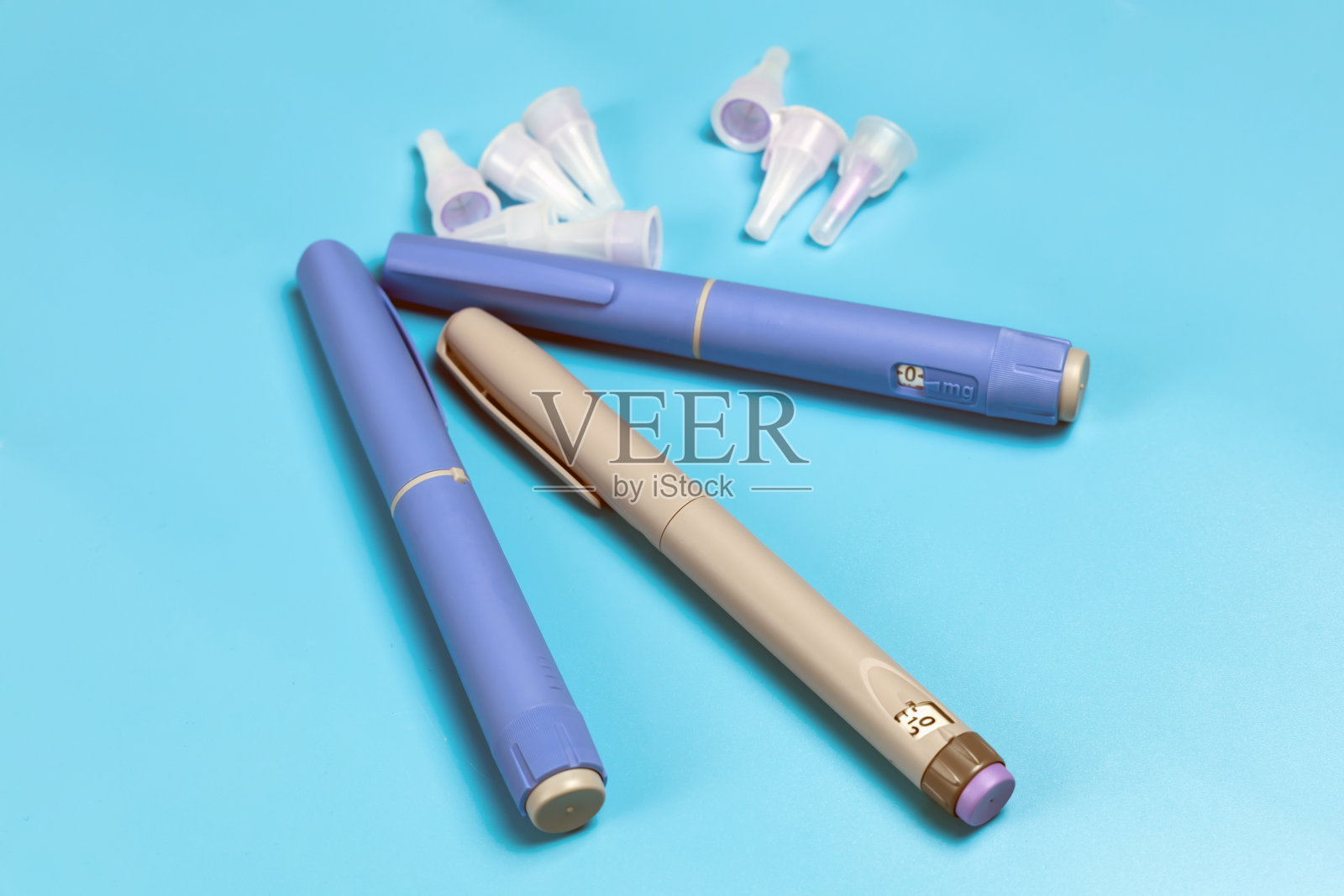 糖尿病患者胰岛素注射笔或胰岛素墨盒笔。照片摄影图片