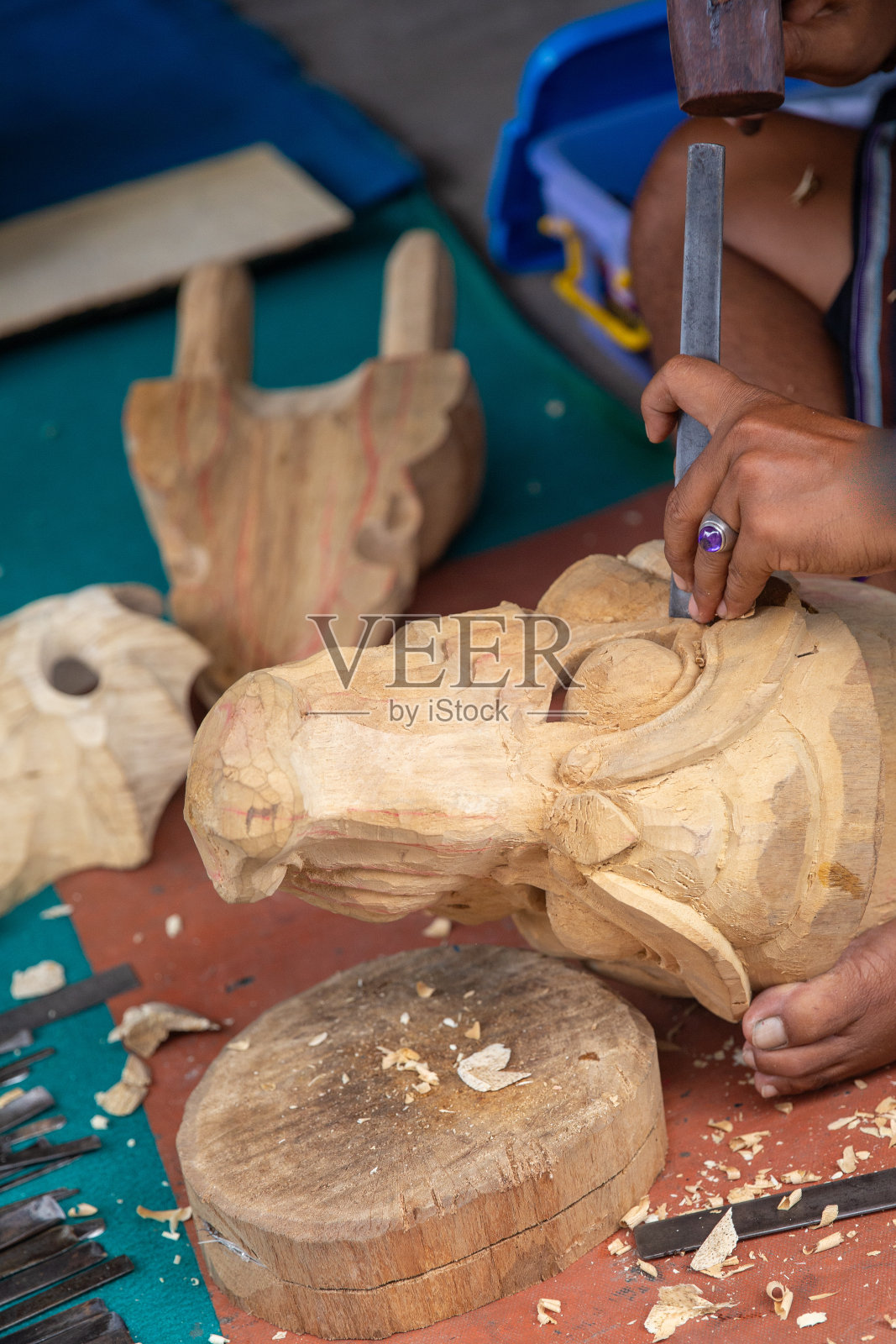 雕刻印尼装饰照片摄影图片