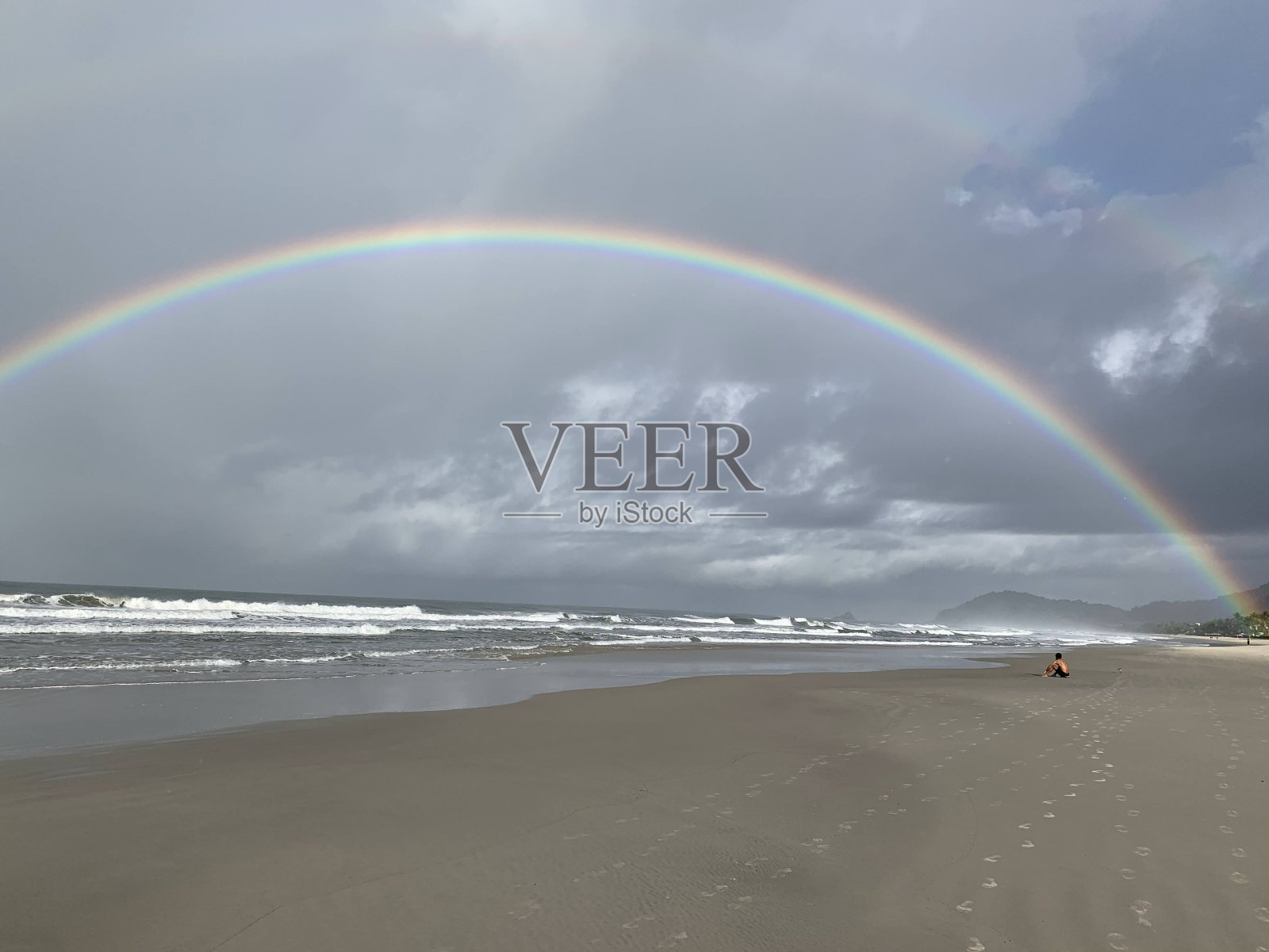 彩虹与海照片摄影图片