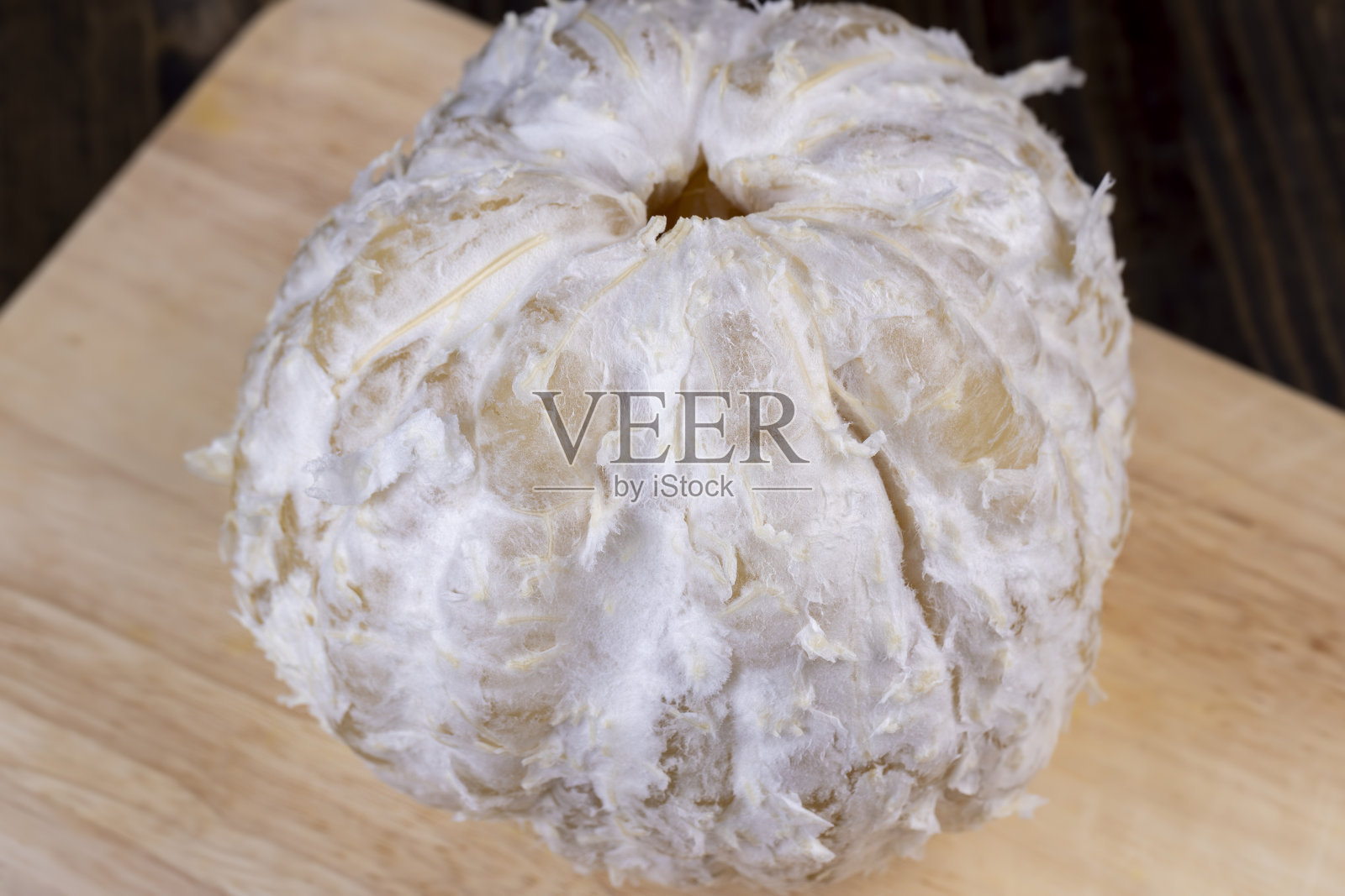 去皮成熟多汁柚子特写，成熟的柚子照片摄影图片