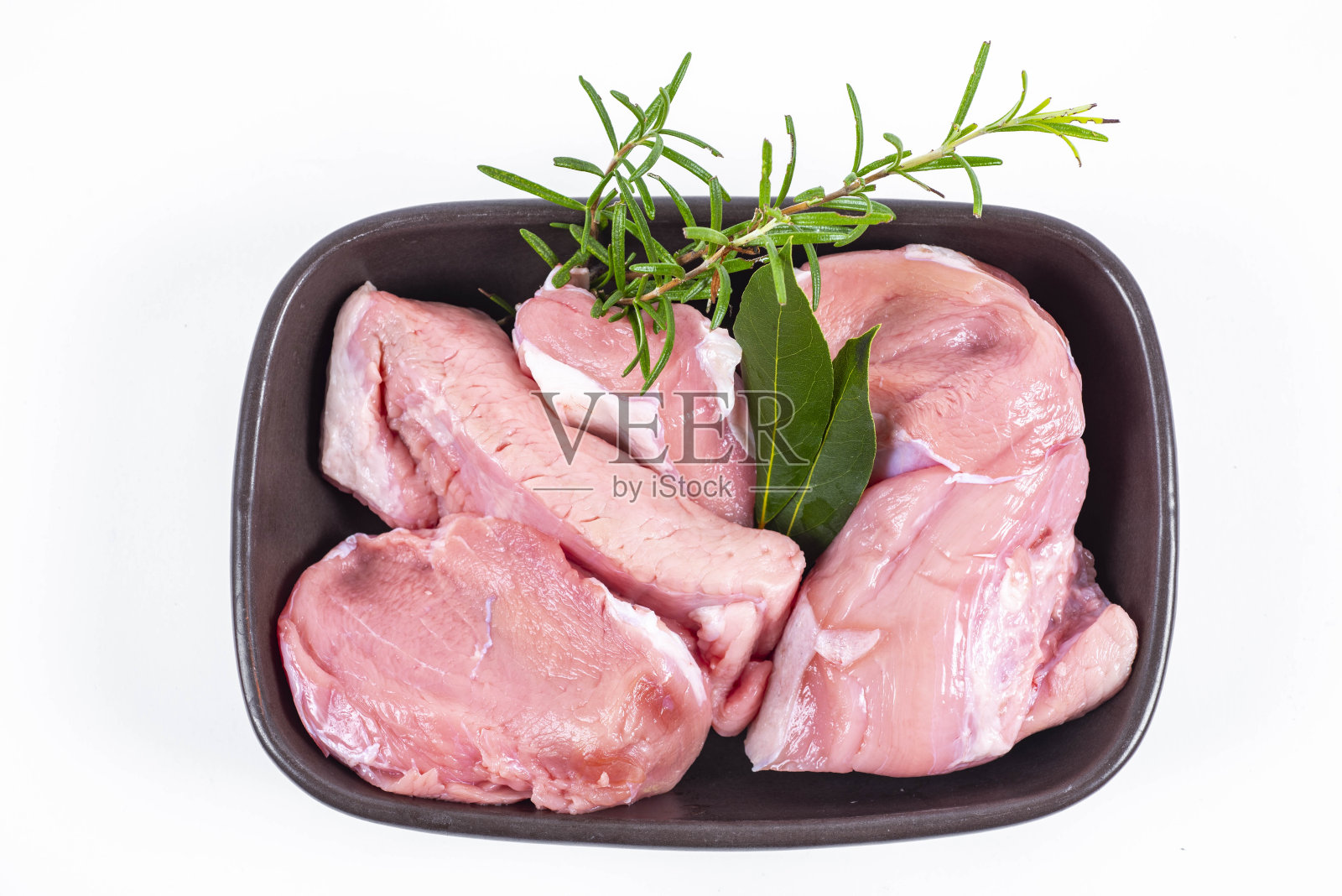 小牛肉的生肉片照片摄影图片