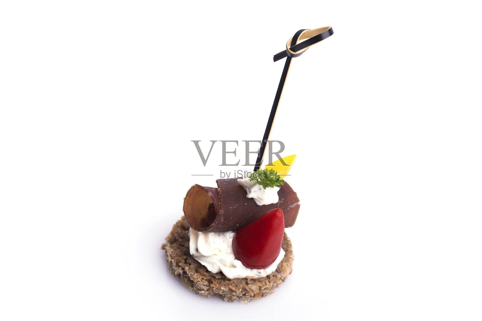 在白色背景上孤立的小点心照片摄影图片