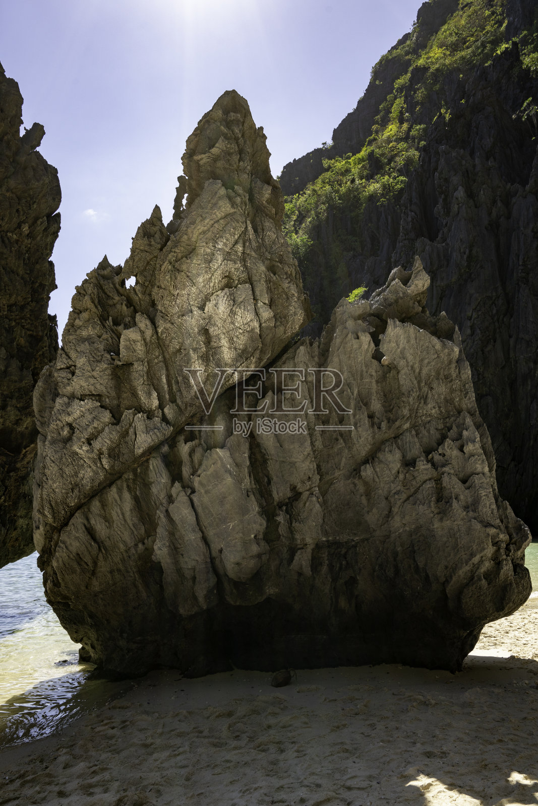 火山岩，菲律宾巴拉望岛照片摄影图片