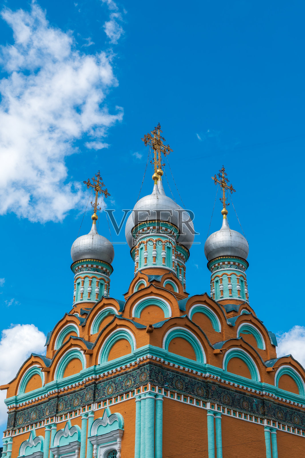 位于波利安卡的新凯撒利亚的圣格列高利教堂，建于1668年的古老历史建筑。莫斯科,俄罗斯照片摄影图片