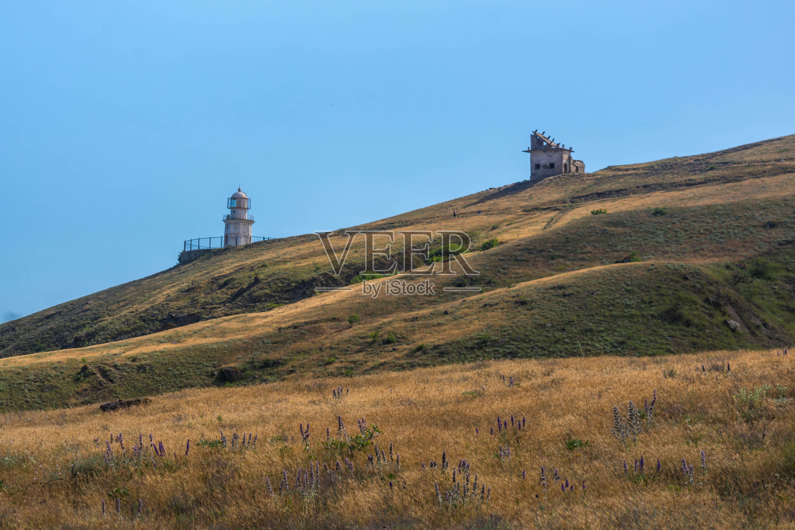 海上的灯塔照片摄影图片