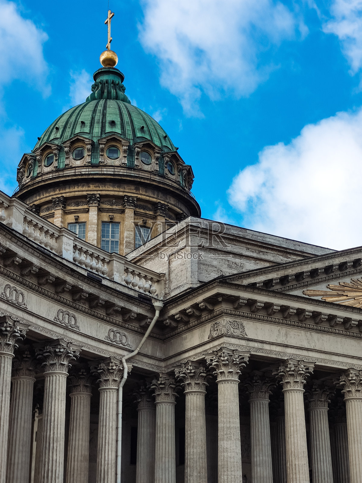 夏日喀山大教堂的景色照片摄影图片
