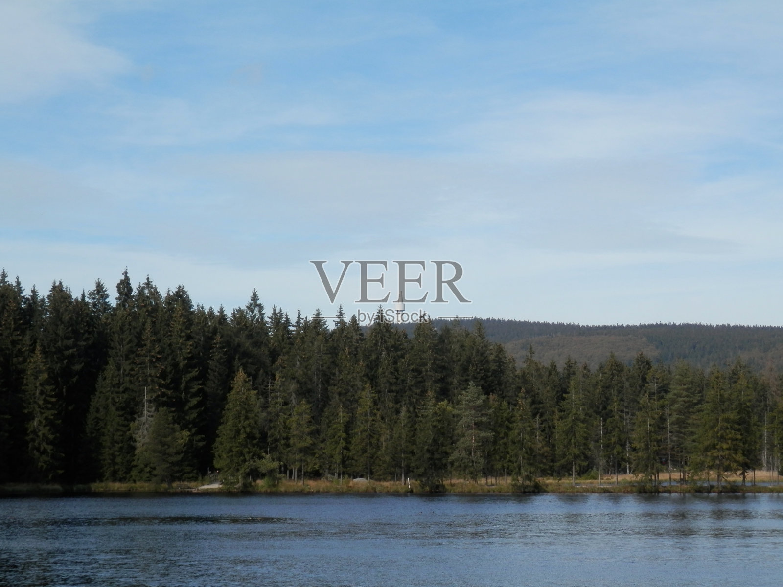 费希特尔贝格附近费希特尔贝格的费希特尔湖照片摄影图片