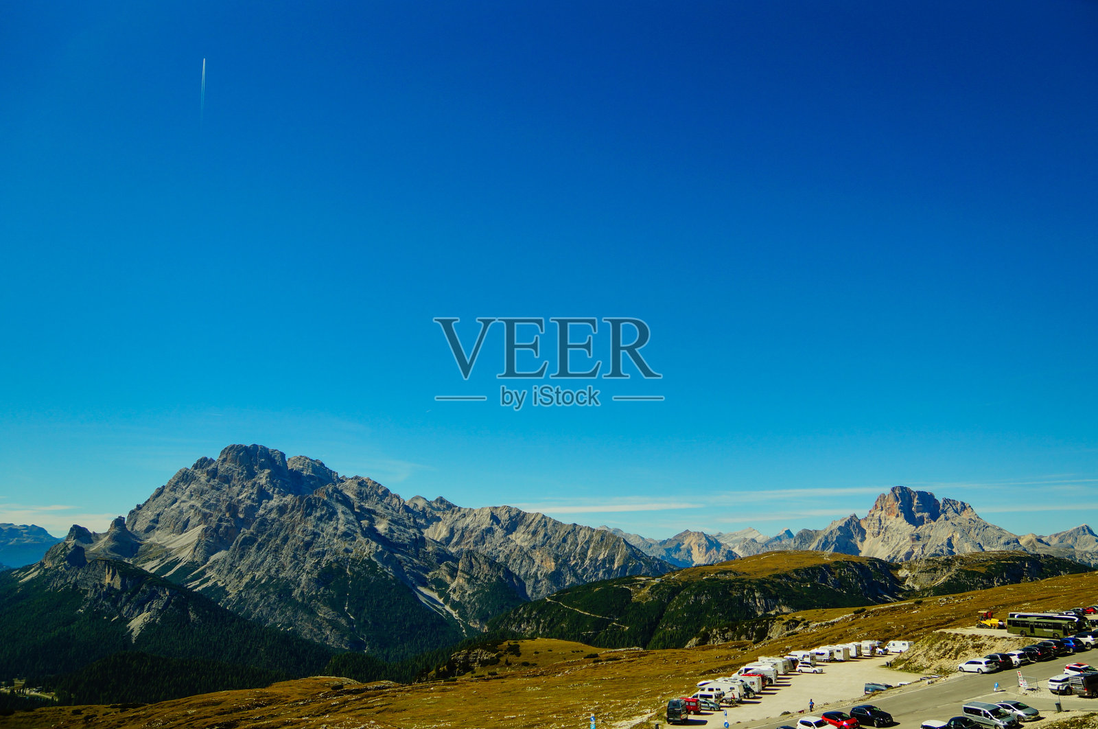 阿尔卑斯停车场照片摄影图片