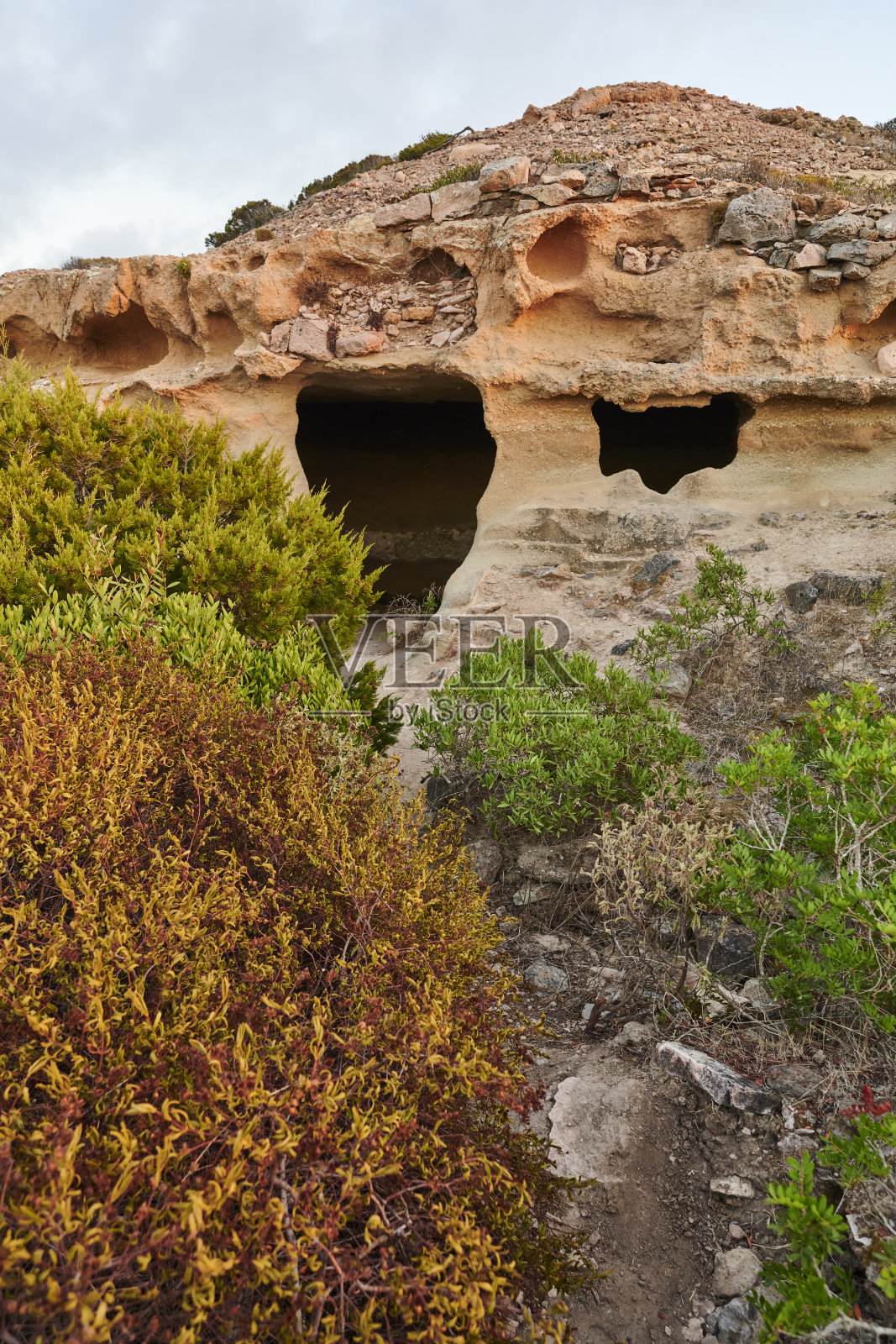 撒丁岛的布匿墓照片摄影图片
