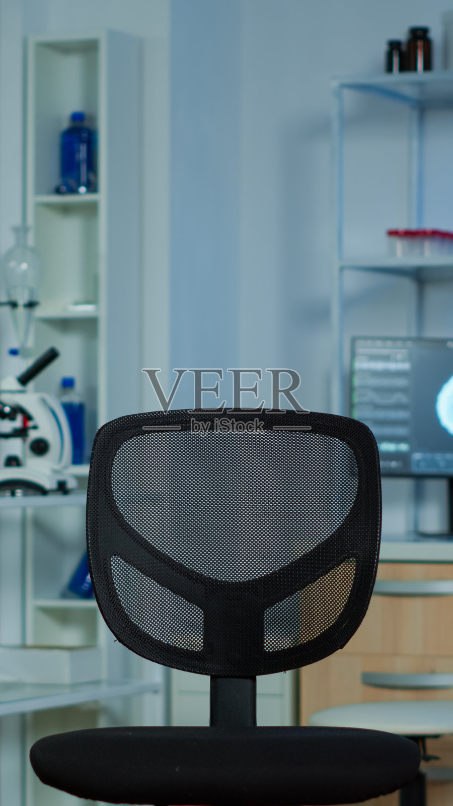 神经学实验室里一个人都没有现代化的设备照片摄影图片