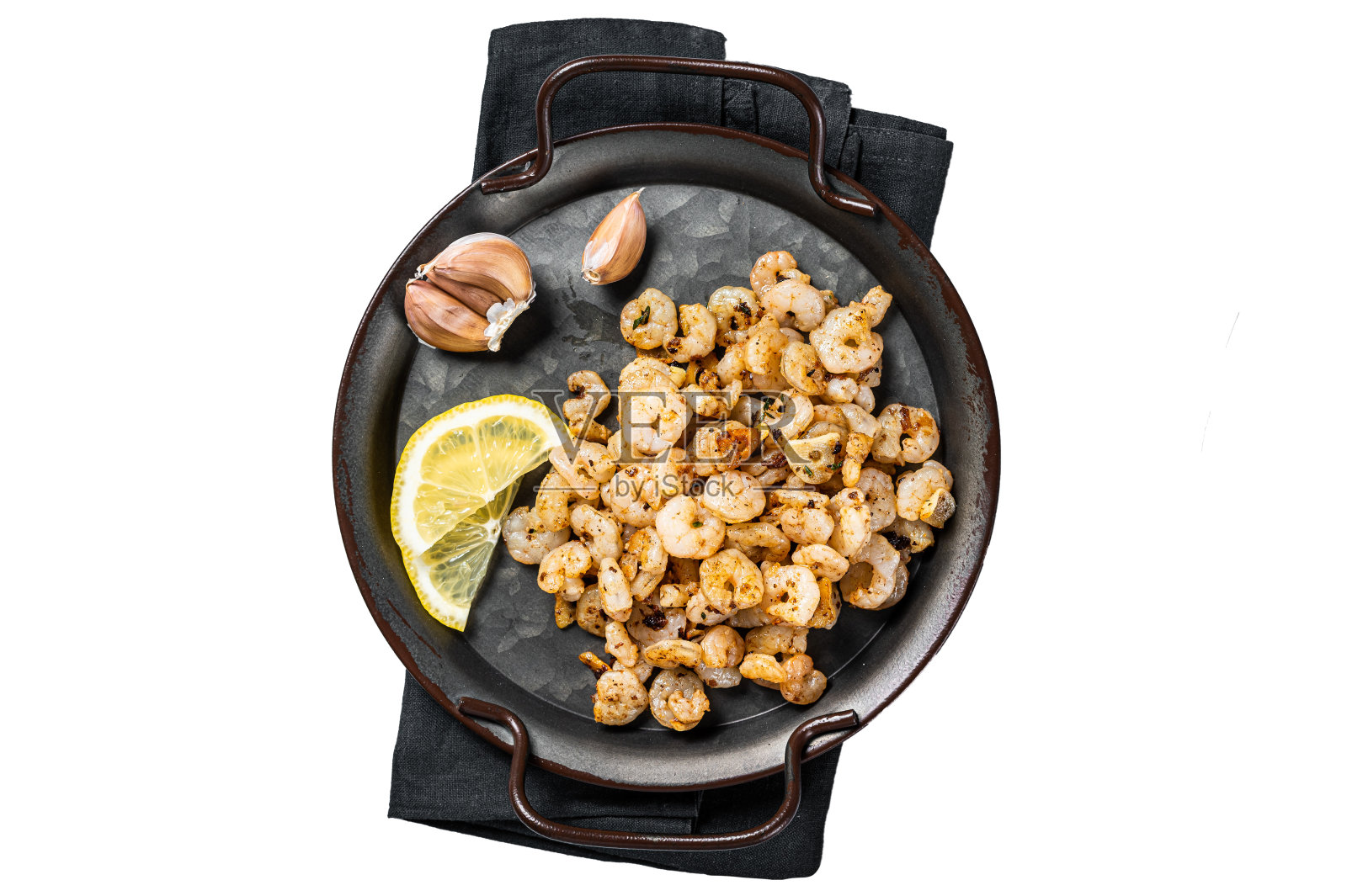 烤虾配大蒜，橄榄油和柠檬。孤立，白色背景。照片摄影图片