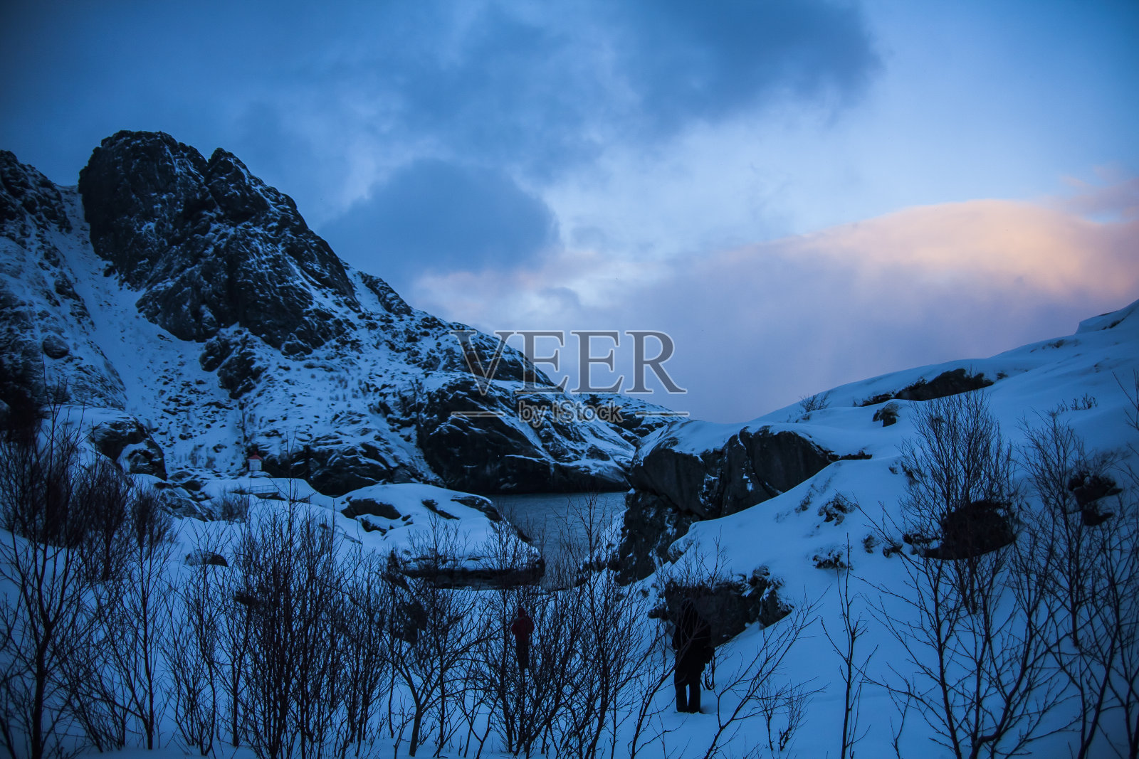 挪威北部罗弗敦群岛的冬天照片摄影图片