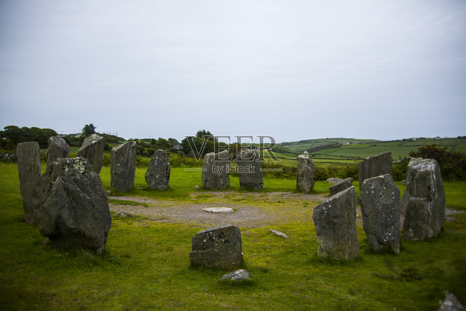 爱尔兰德罗姆贝格的春季景观照片摄影图片