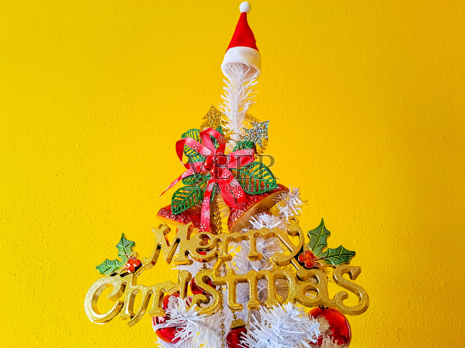 圣诞贺卡。圣诞快乐，新年快乐。冬季背景假期。照片摄影图片