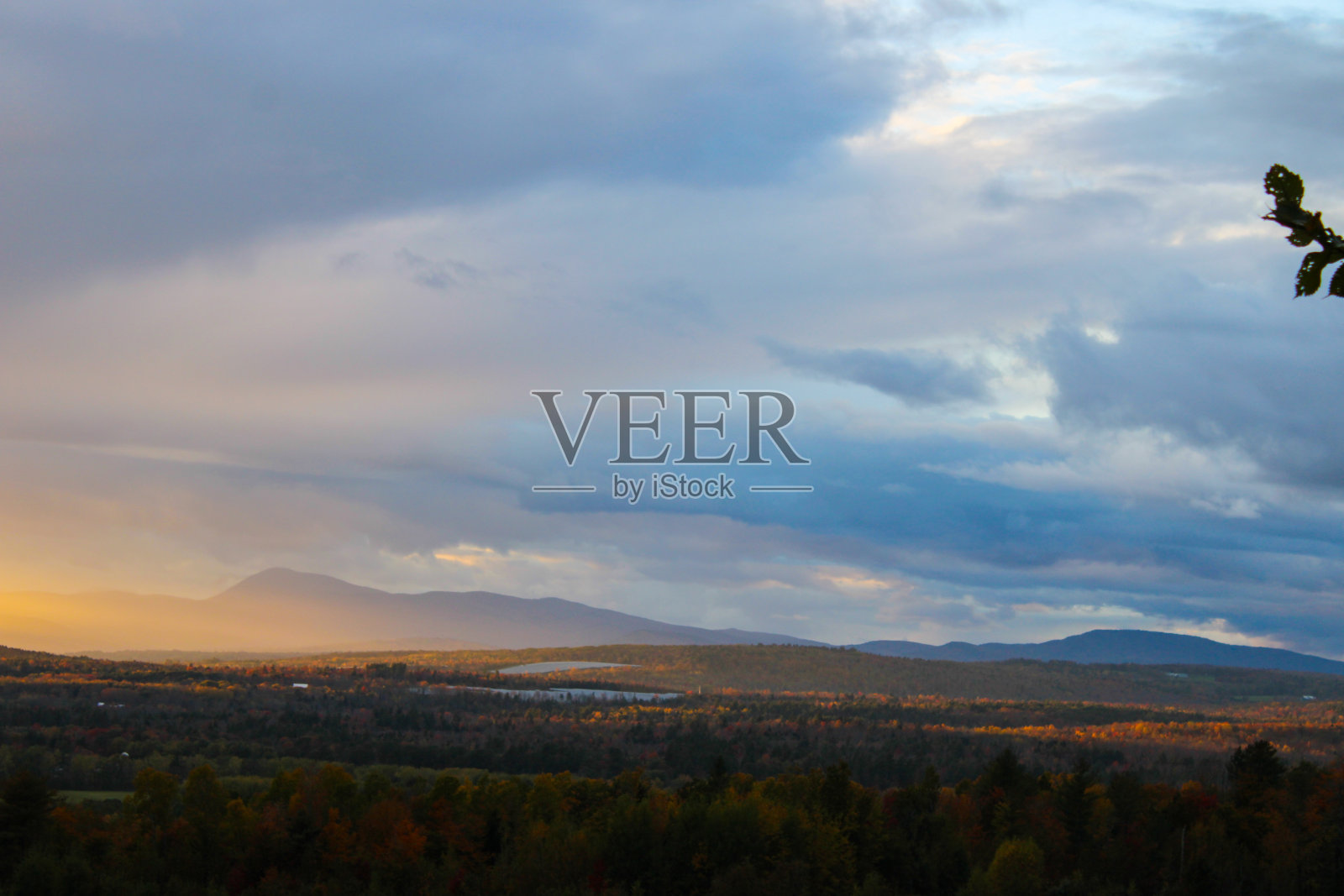 金色的毯子照片摄影图片