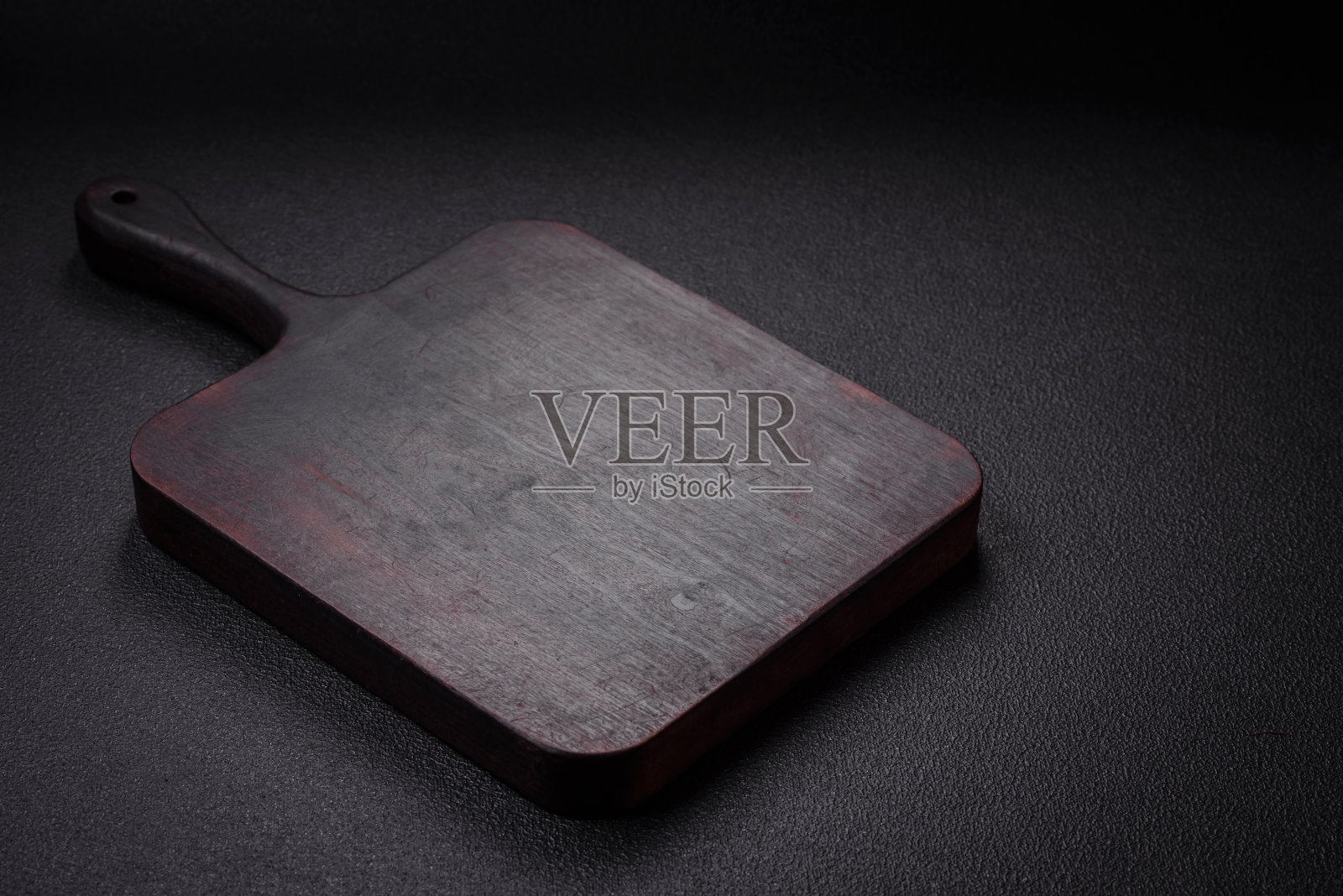 空的木制砧板，用来准备准备美味菜肴的食材照片摄影图片