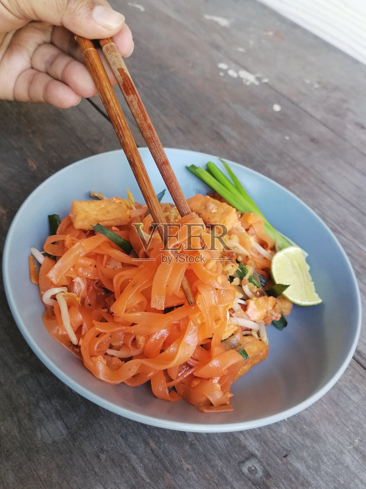 泰式炒面是泰国食物照片摄影图片