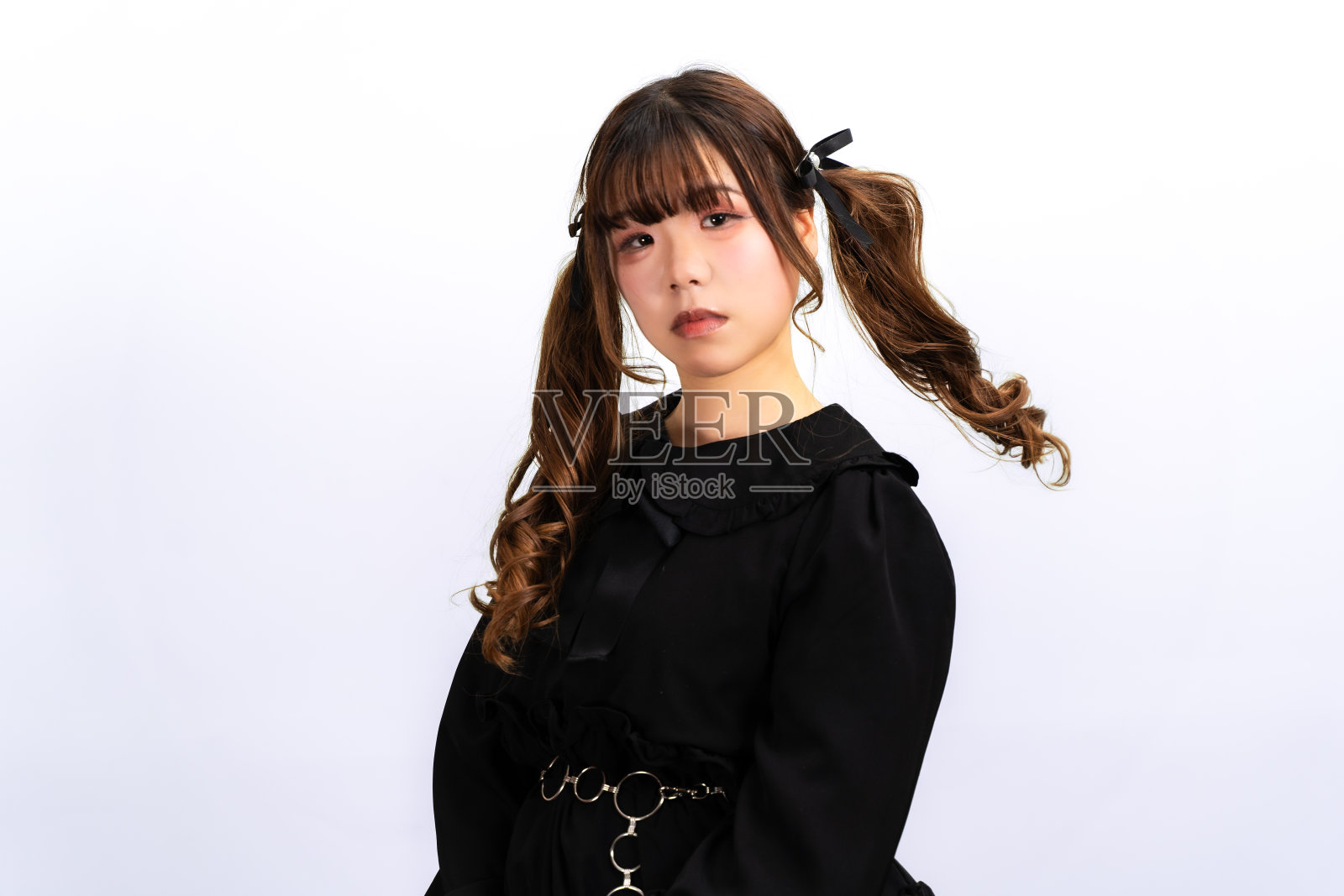 穿哥特式萝莉衣服的女人照片摄影图片