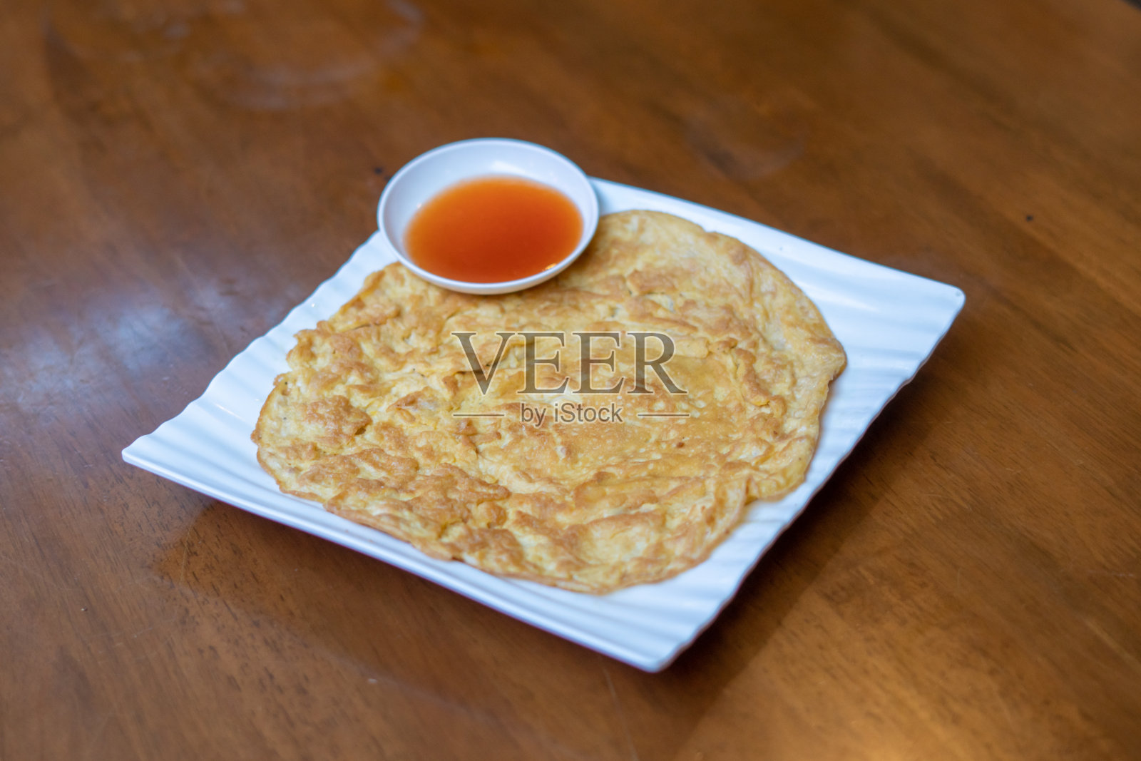 煎蛋卷或番茄酱煎蛋卷照片摄影图片