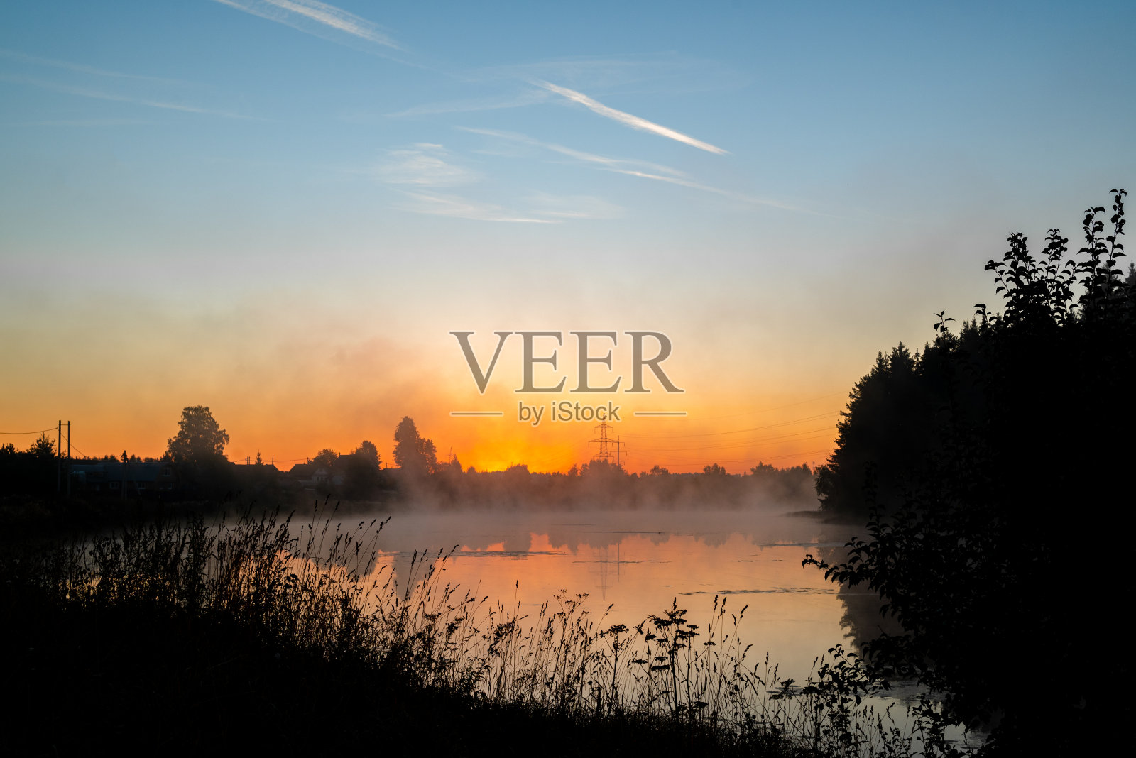 晨雾景观照片摄影图片