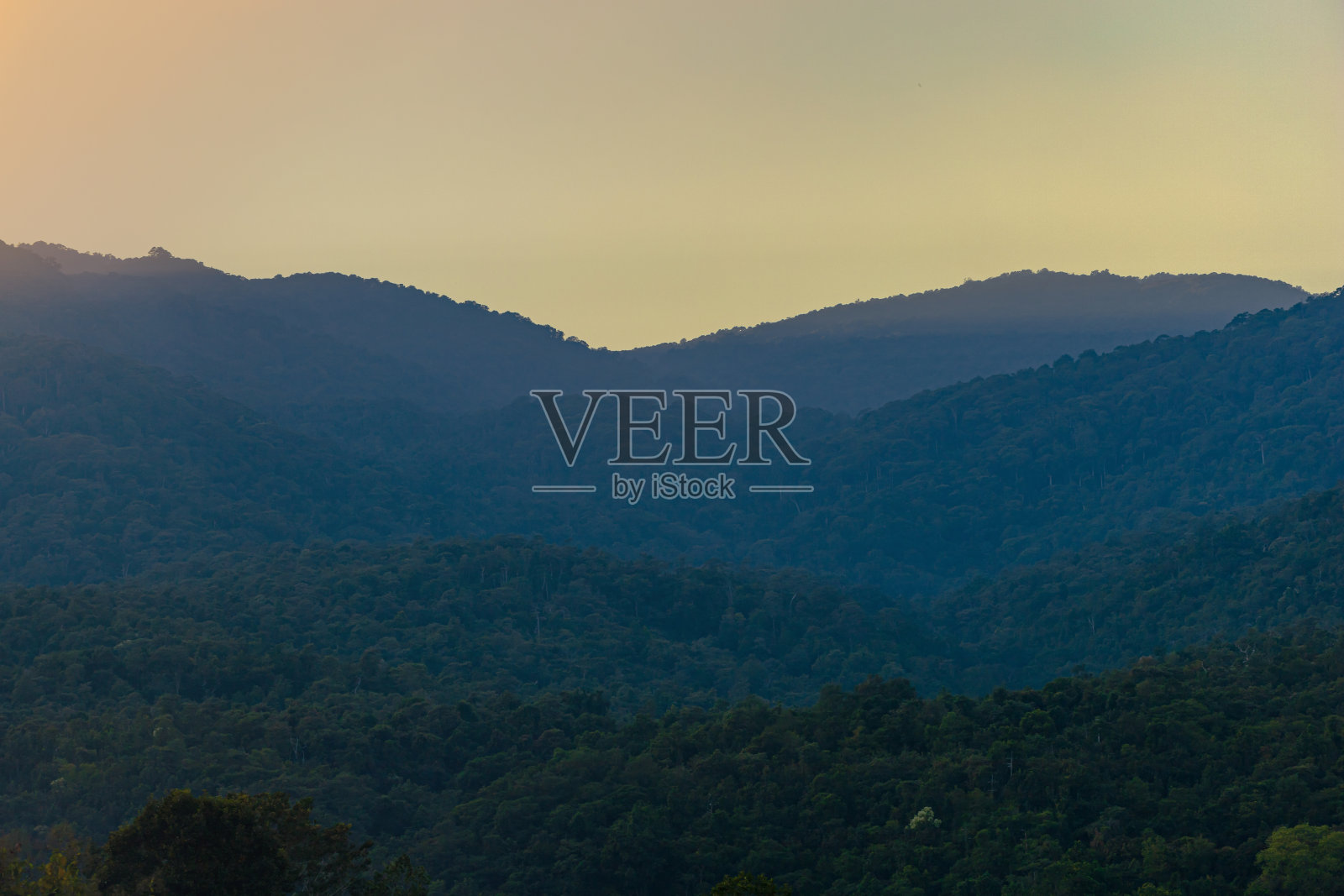 山林的景色照片摄影图片