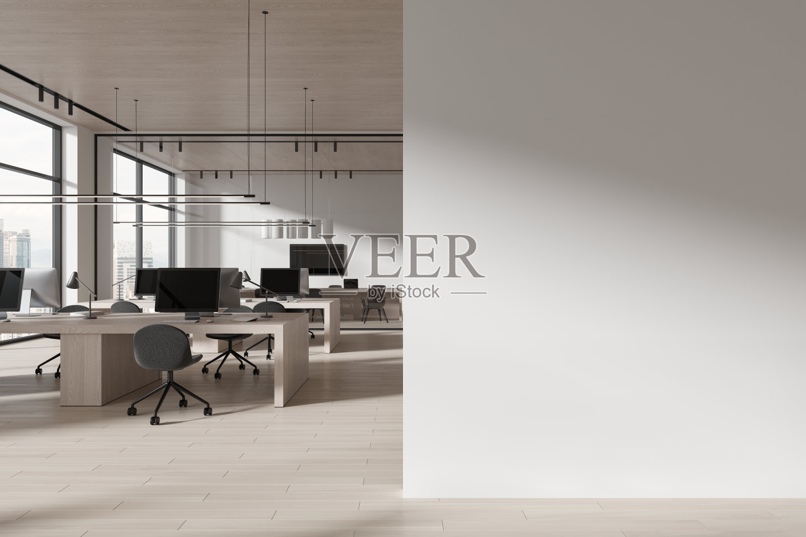白色的联合办公室内，有工作和会议区，窗户。模拟墙照片摄影图片