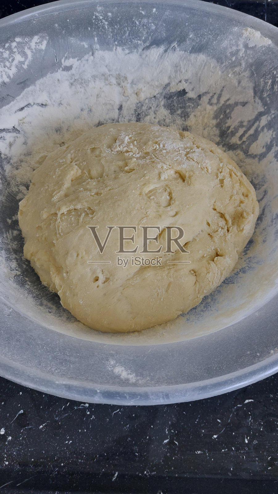 生面团在罐子里照片摄影图片