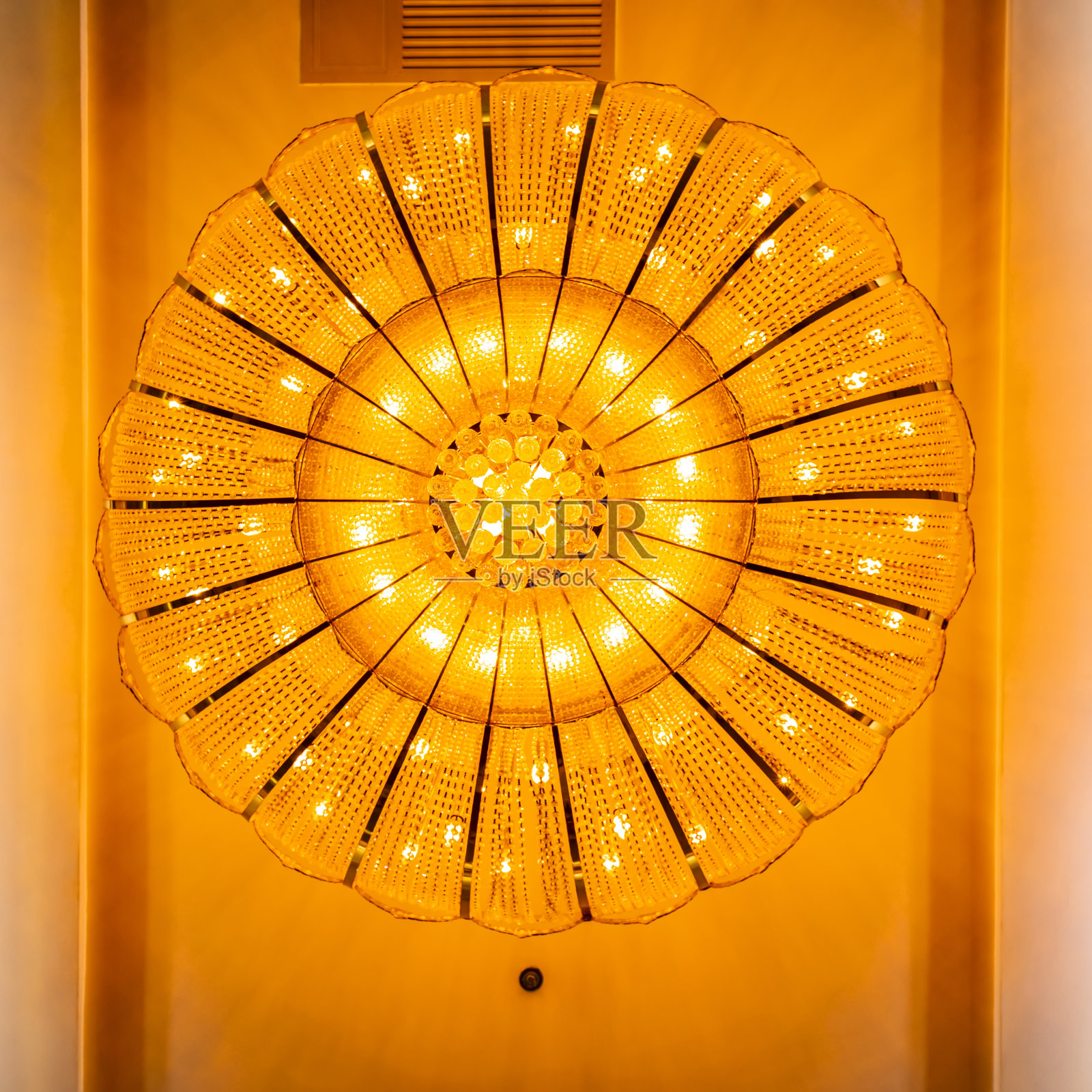 奢华在天花板上滴下照片摄影图片