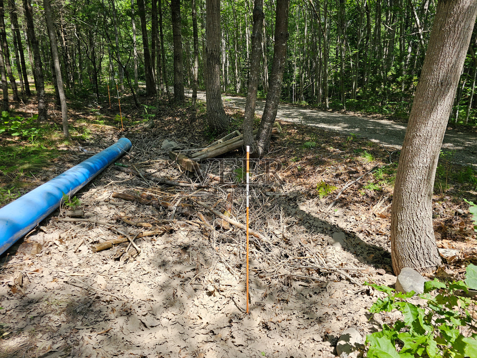 大排水管被丢弃照片摄影图片