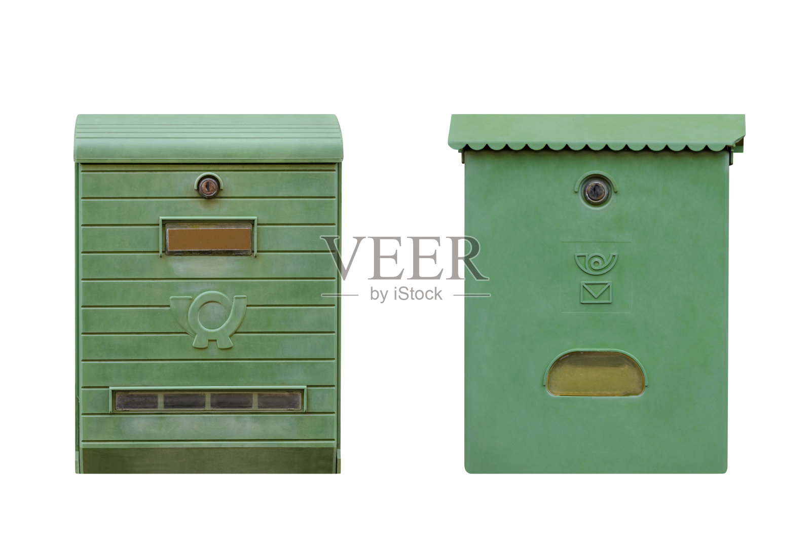 白色背景上孤立的绿色邮箱照片摄影图片