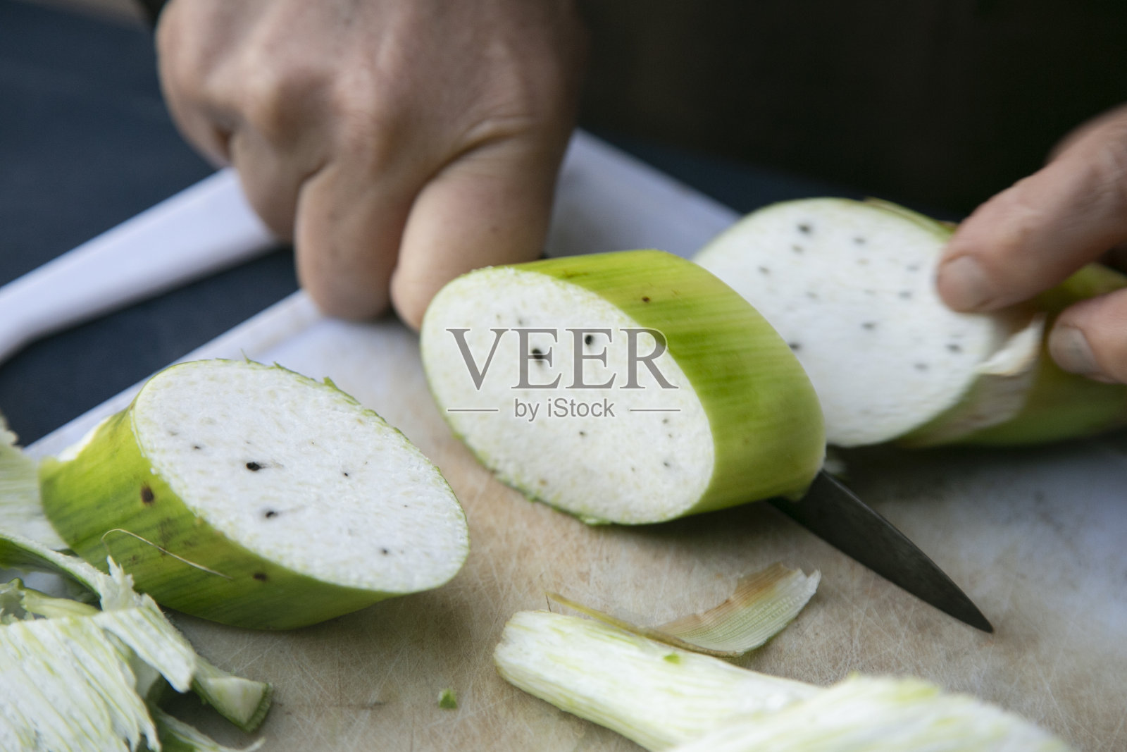 水竹是日本的一种蔬菜，秋天是收获季节。照片摄影图片
