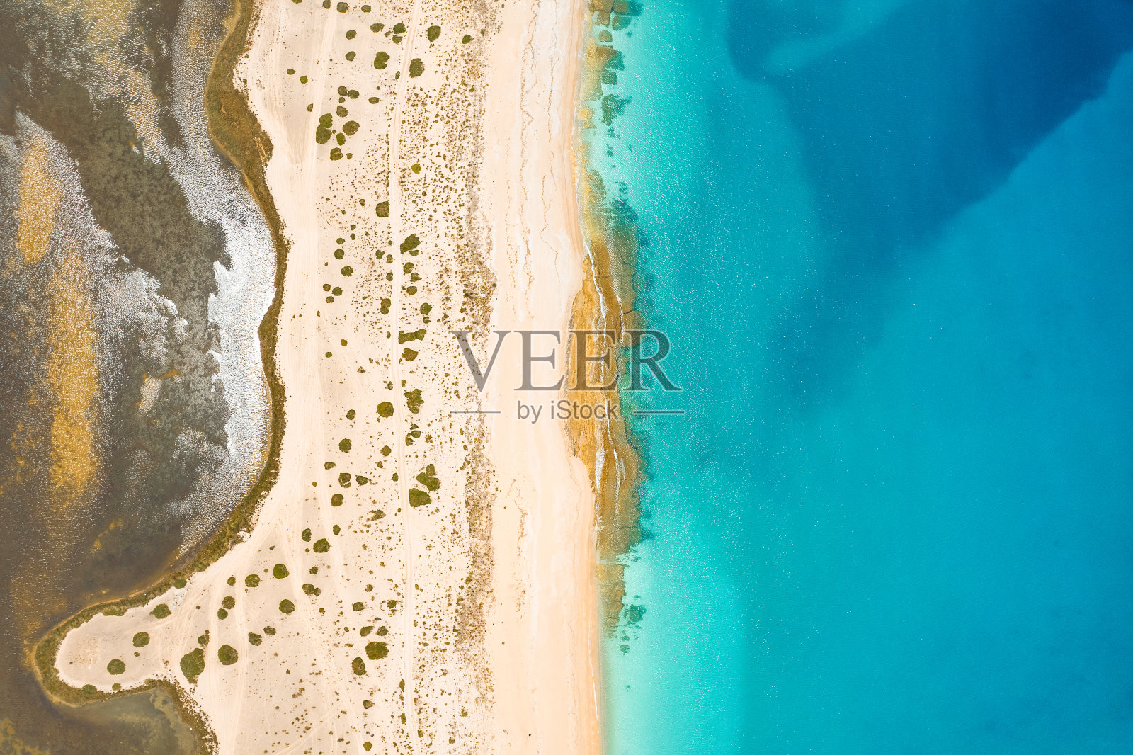 希腊海滩和大海鸟瞰图照片摄影图片